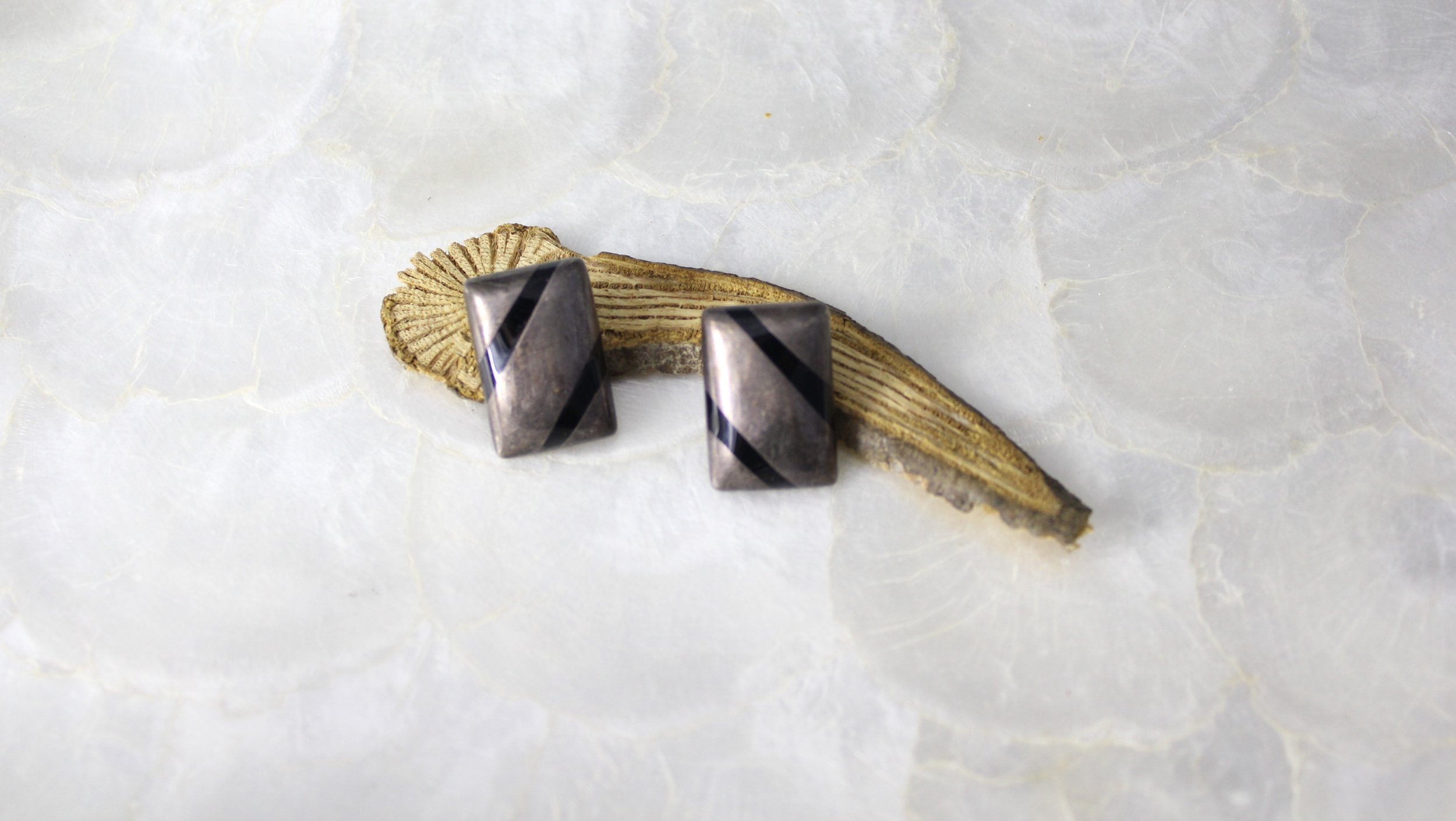 Vintage 925 Bayanthan Sterling Silver Diagonal Stripe Earrings