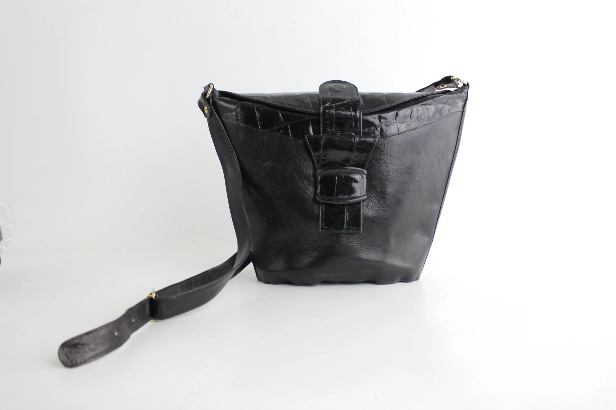 Vintage 1980s Italian Black Leather Structured Bag