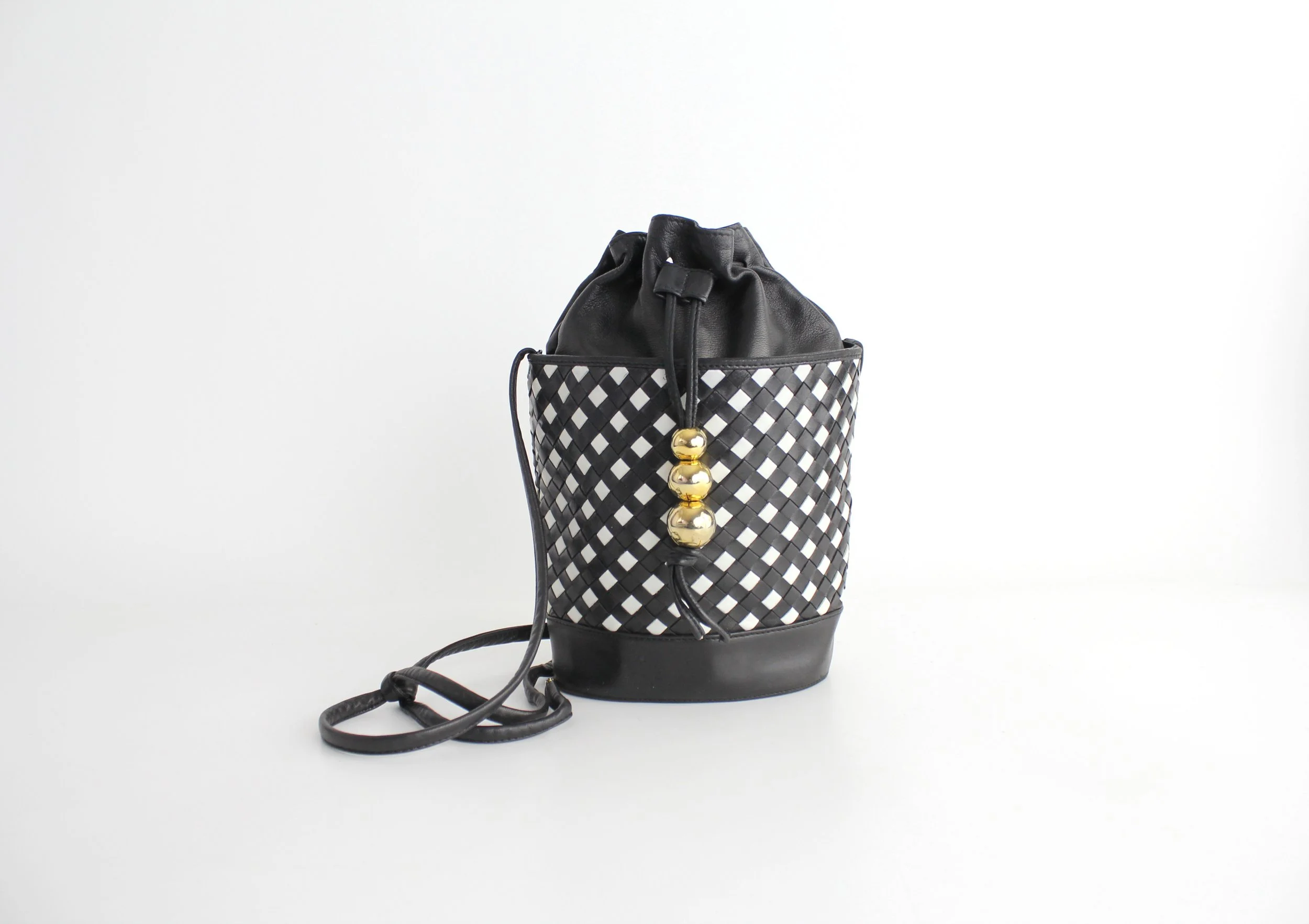 Charles Jourdan Two Tone Intrecciato Leather Bucket Bag