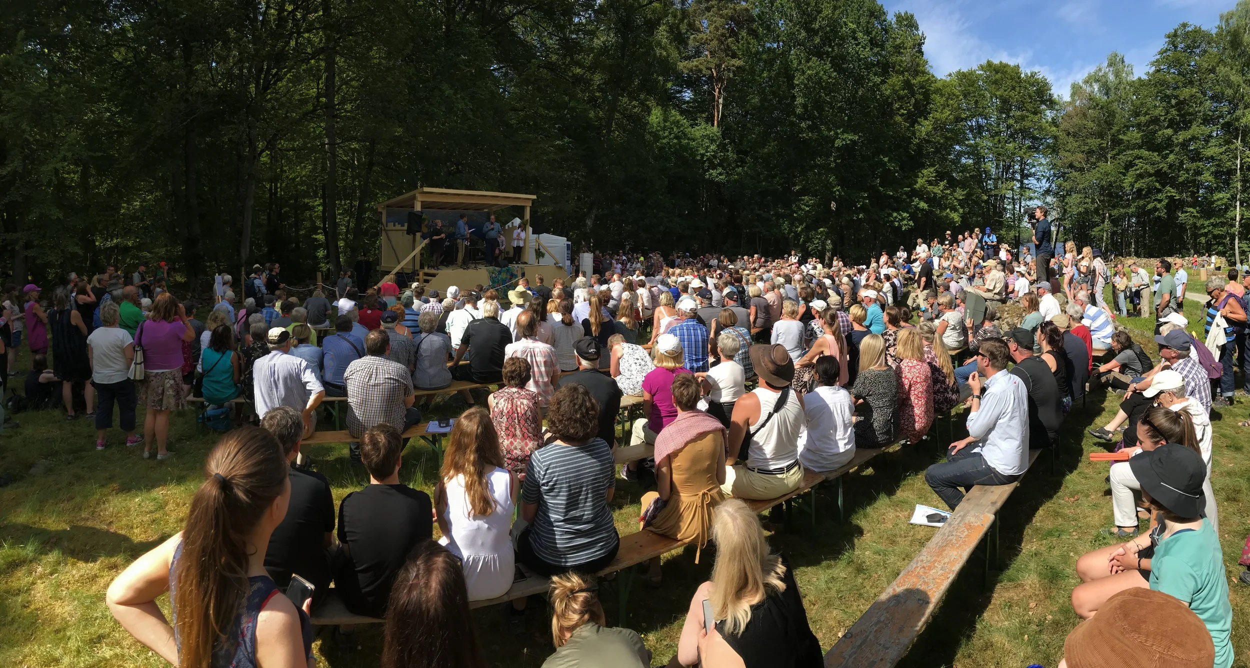 Fullproppat intresse när Björn Risinger, GD på Naturvårdsverket, tar till orda, tyvärr i avsaknad av högtalaranläggning... 