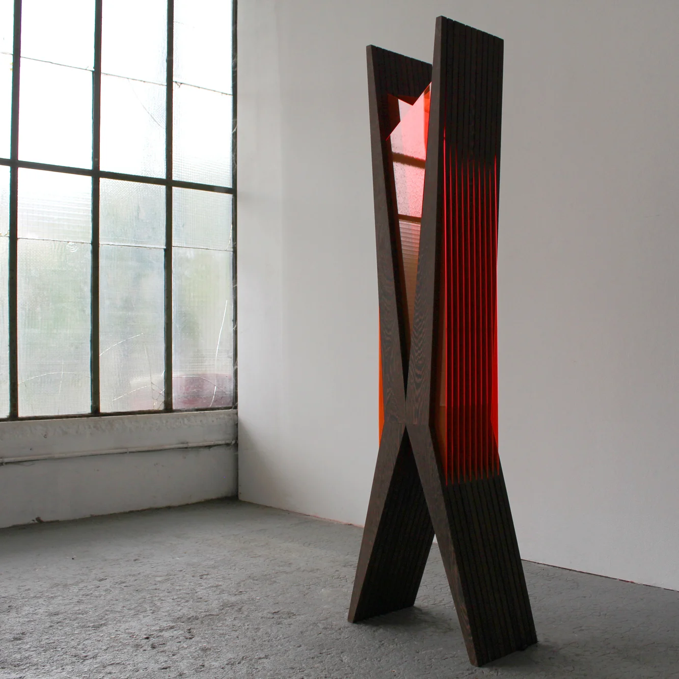Altesaluxe floor lamp, 2017//lampadaire Altesaluxe, 2017 