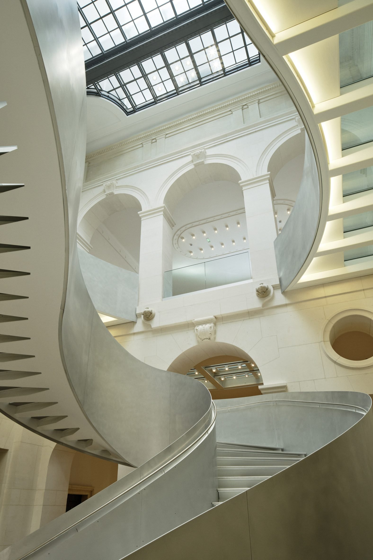 National Library of France. Photography is by Takuji Shimmura