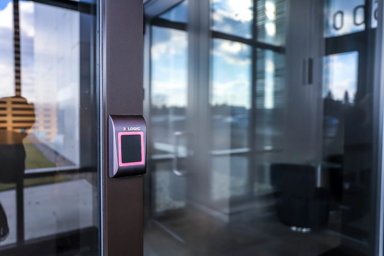 Bertec access control 25p.jpg