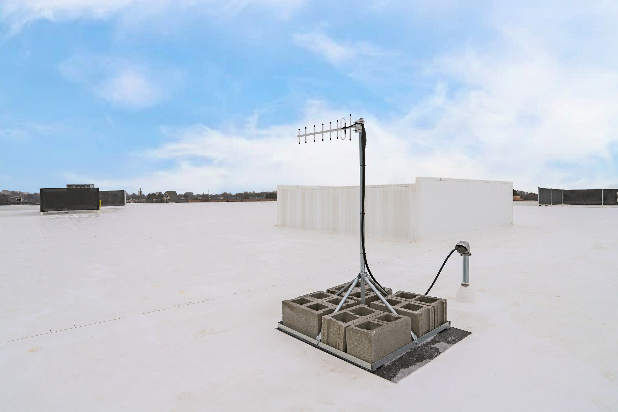 ERRS roof antenna.jpg