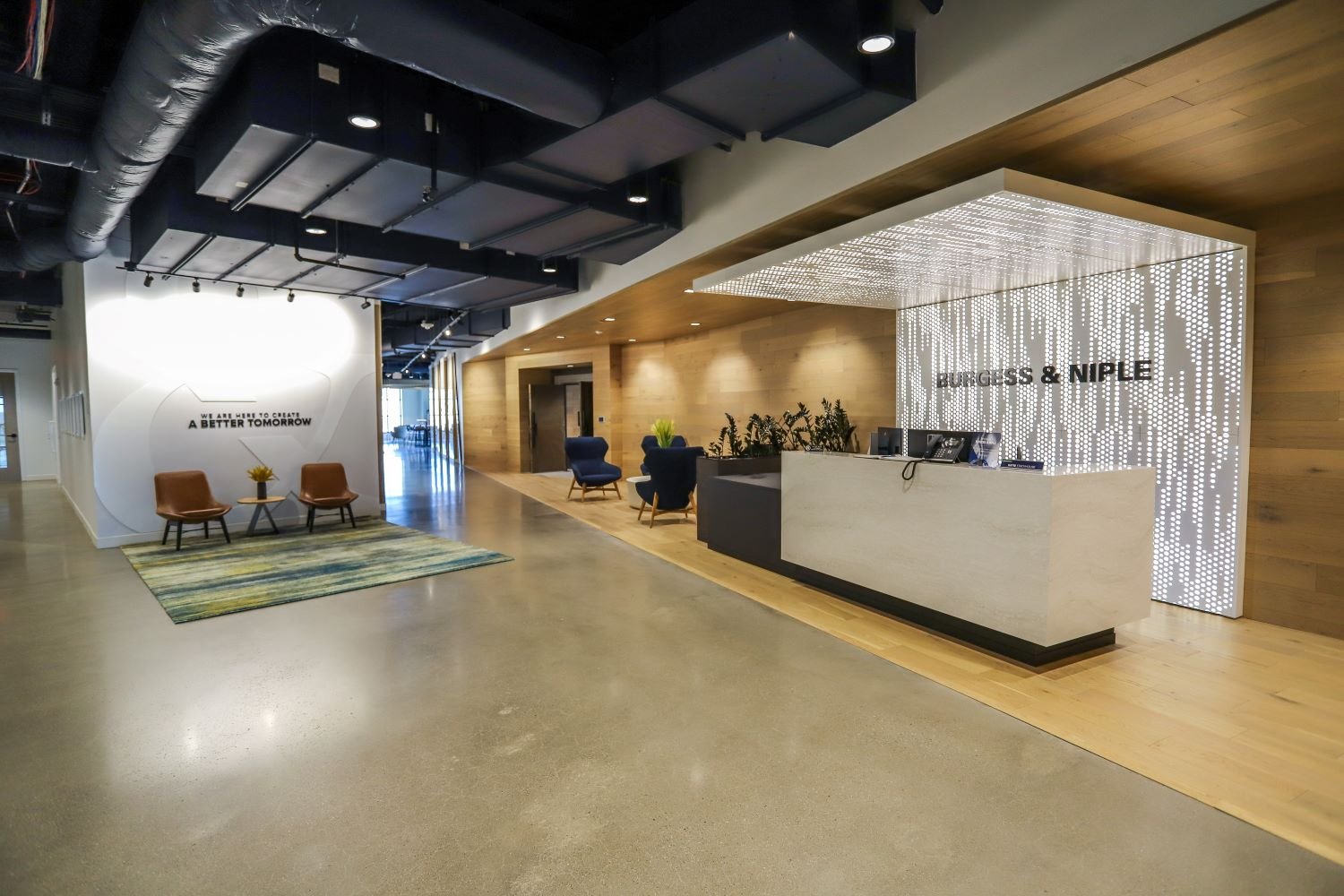 How to Decorate a Corporate Office - Peninsula