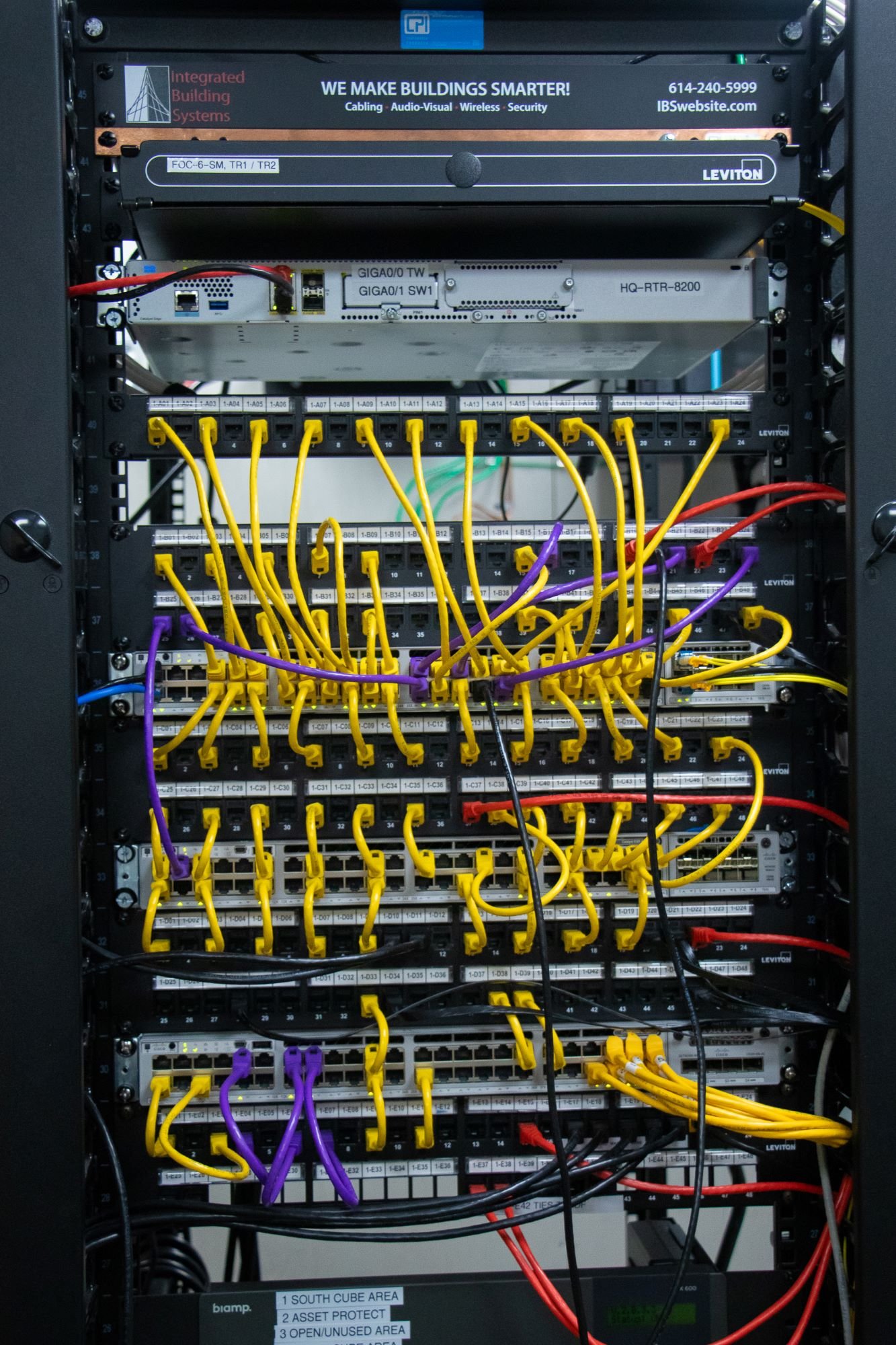 Rack cabling.jpg