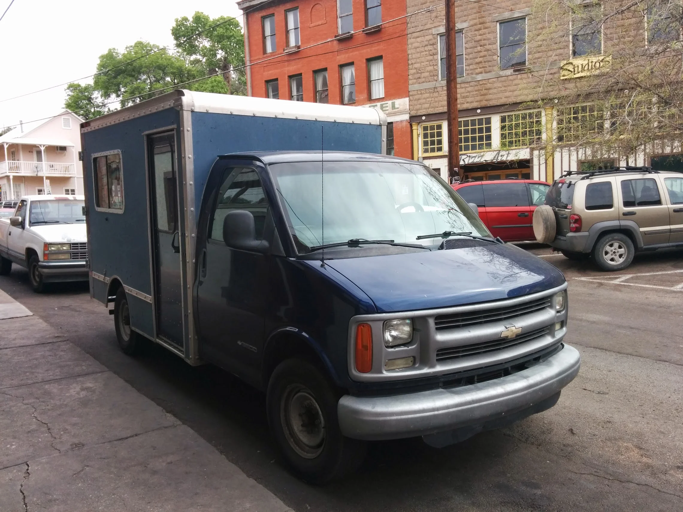 Lots of vans around Bisbee, AZ! Such a neat town - lots of tiny cottages too.
