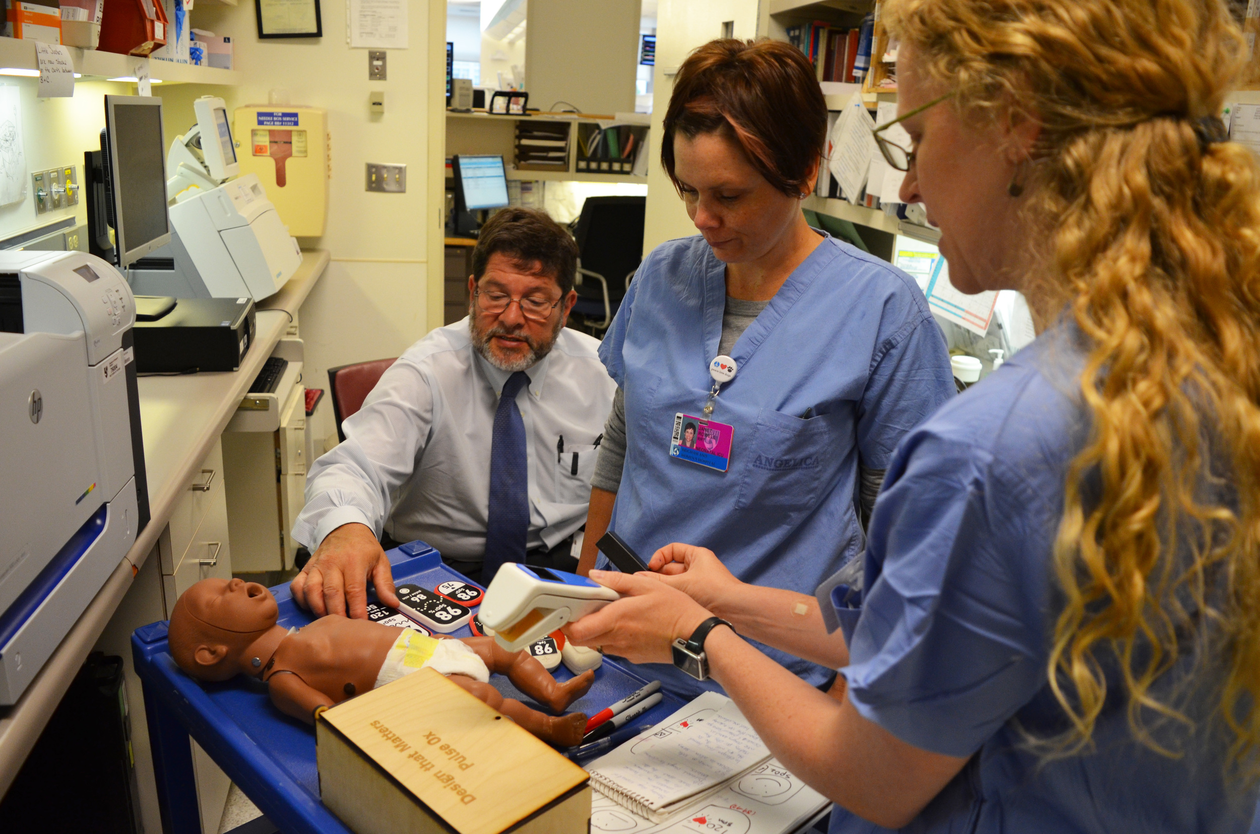 A day at the NICU of Brigham and Women's Hospital. DtM Director of Product Development, Elizabeth Johansen, asks Dr. Steve Ringer and Respiratory Therapist Janet Rowell to try Pelican.