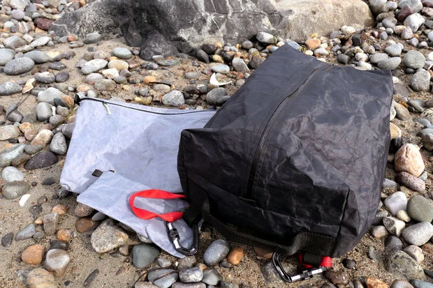 dyneema-rocks.jpg