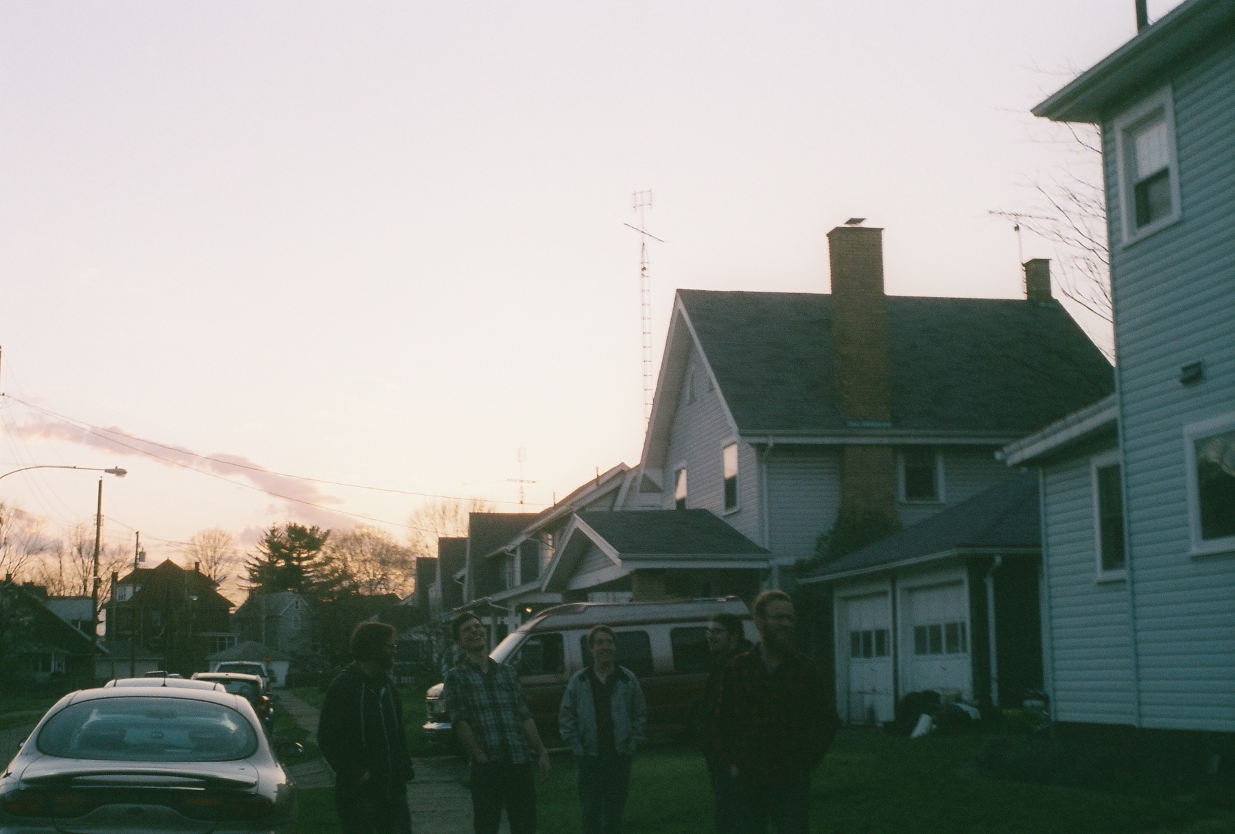 R1-01020-0008.jpg