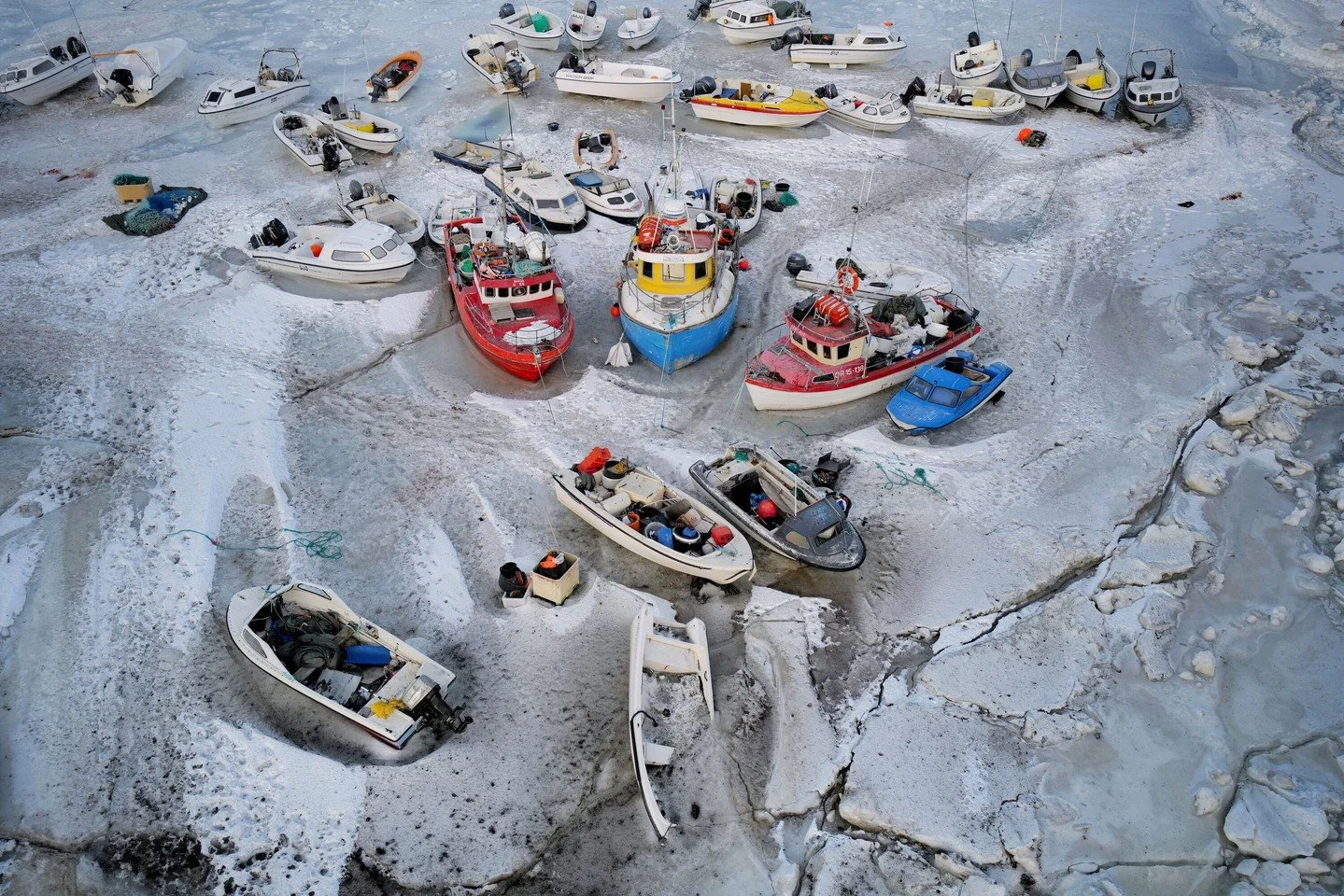 Frozen marina &mdash; Greenland
