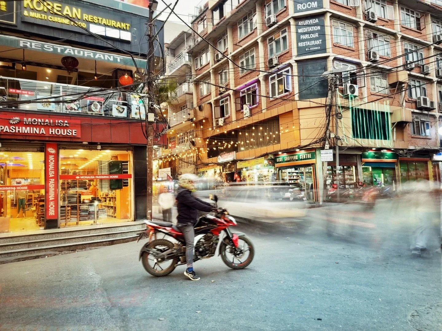 Busy streets &mdash; Kathmandu