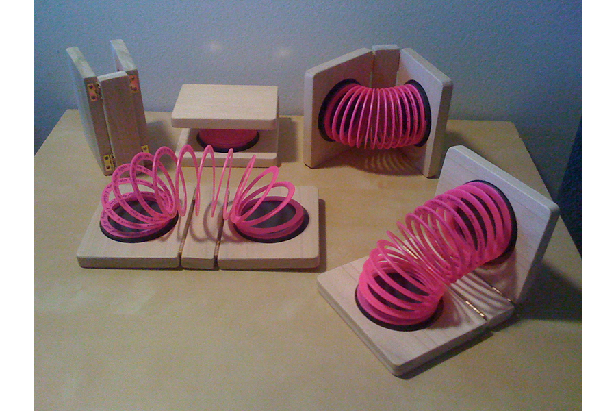 Slinky book 1 600x900.jpg