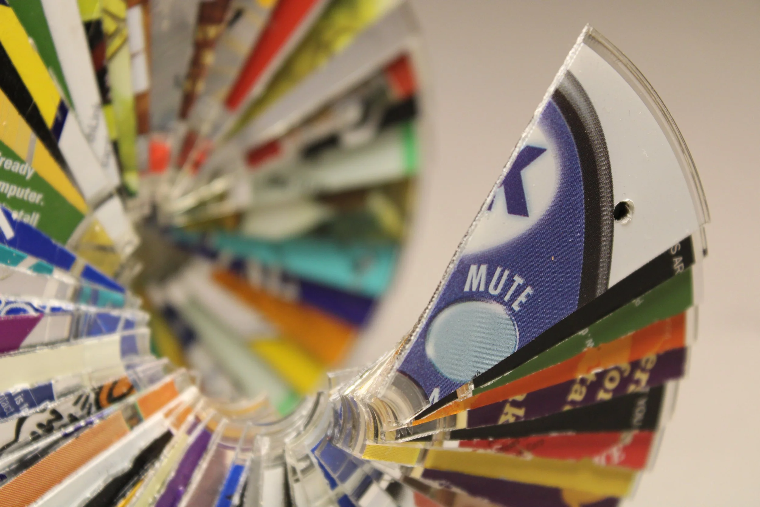 Memory Strata: Play Mute