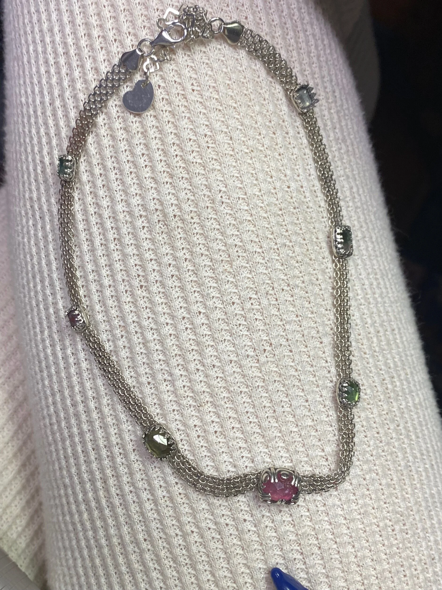 07FECB04-A7E8-461F-AE85-066111A81F5D