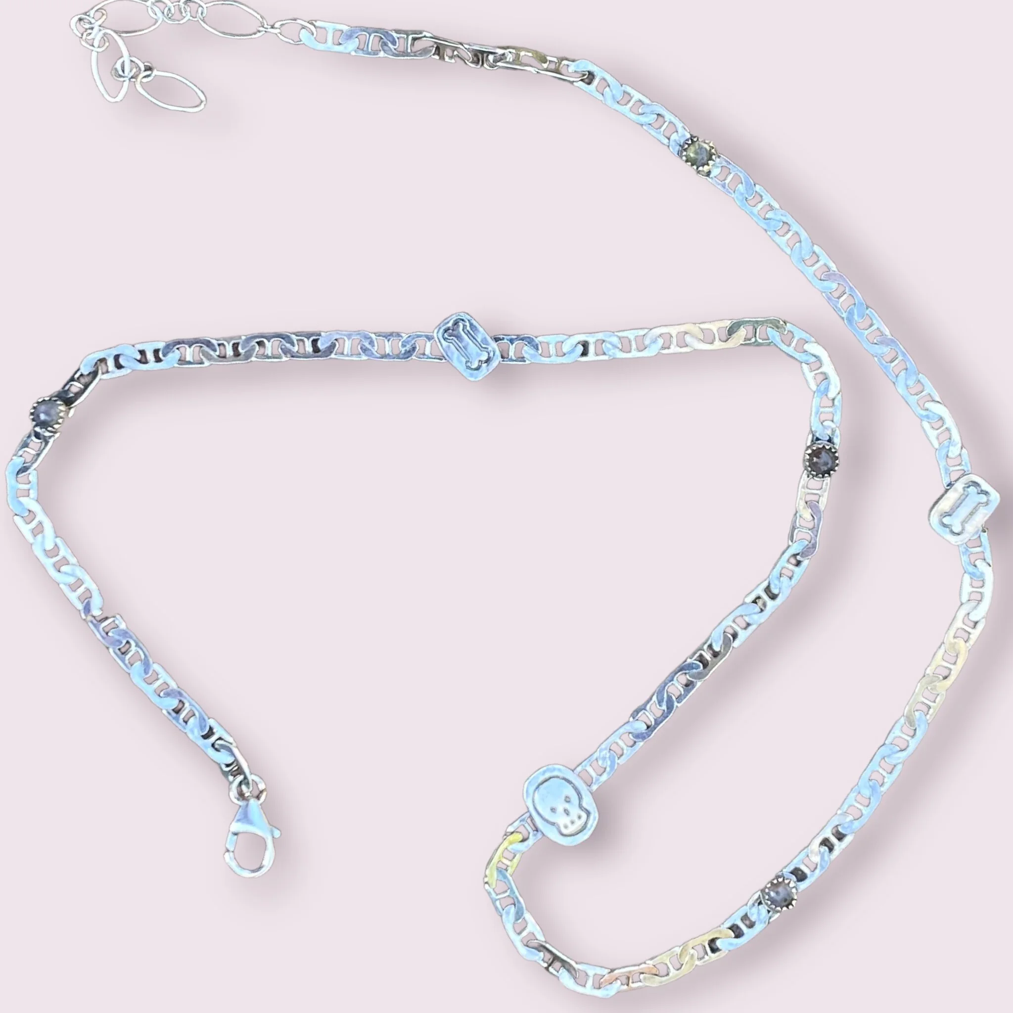 0A1C85AF-1206-44C6-B0DE-BF1EAAE43182