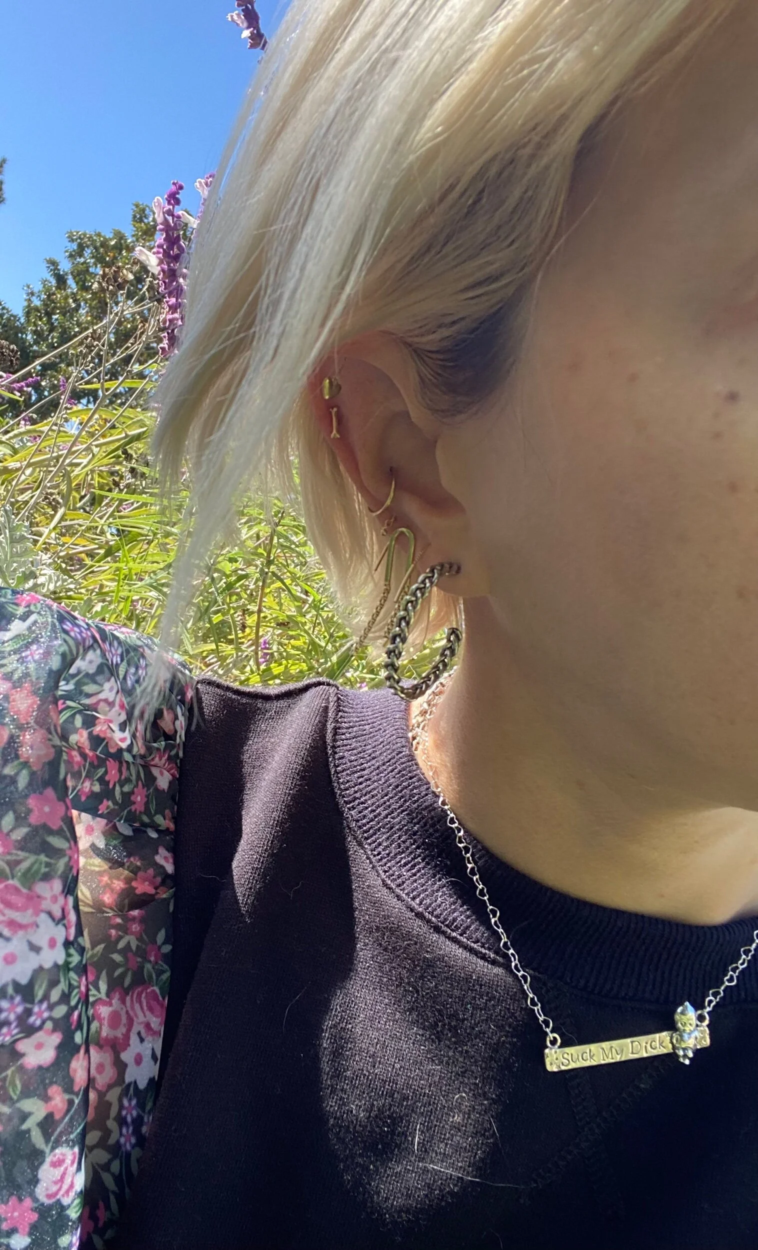 649DF4F3-E9F5-44B3-9AD2-96E9B8270914