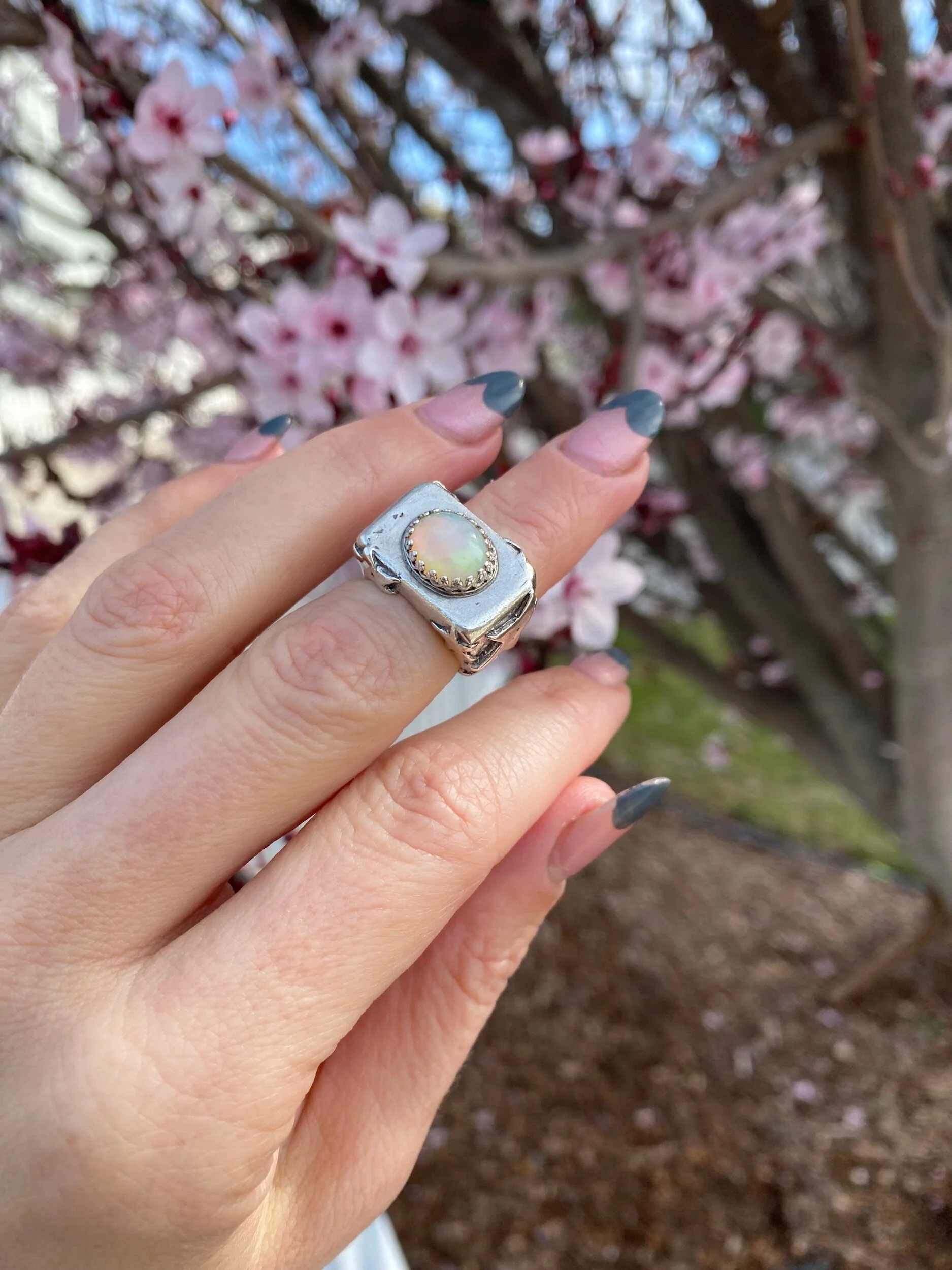 E5F047BA-EC06-4F78-8BF7-7B651864E79E