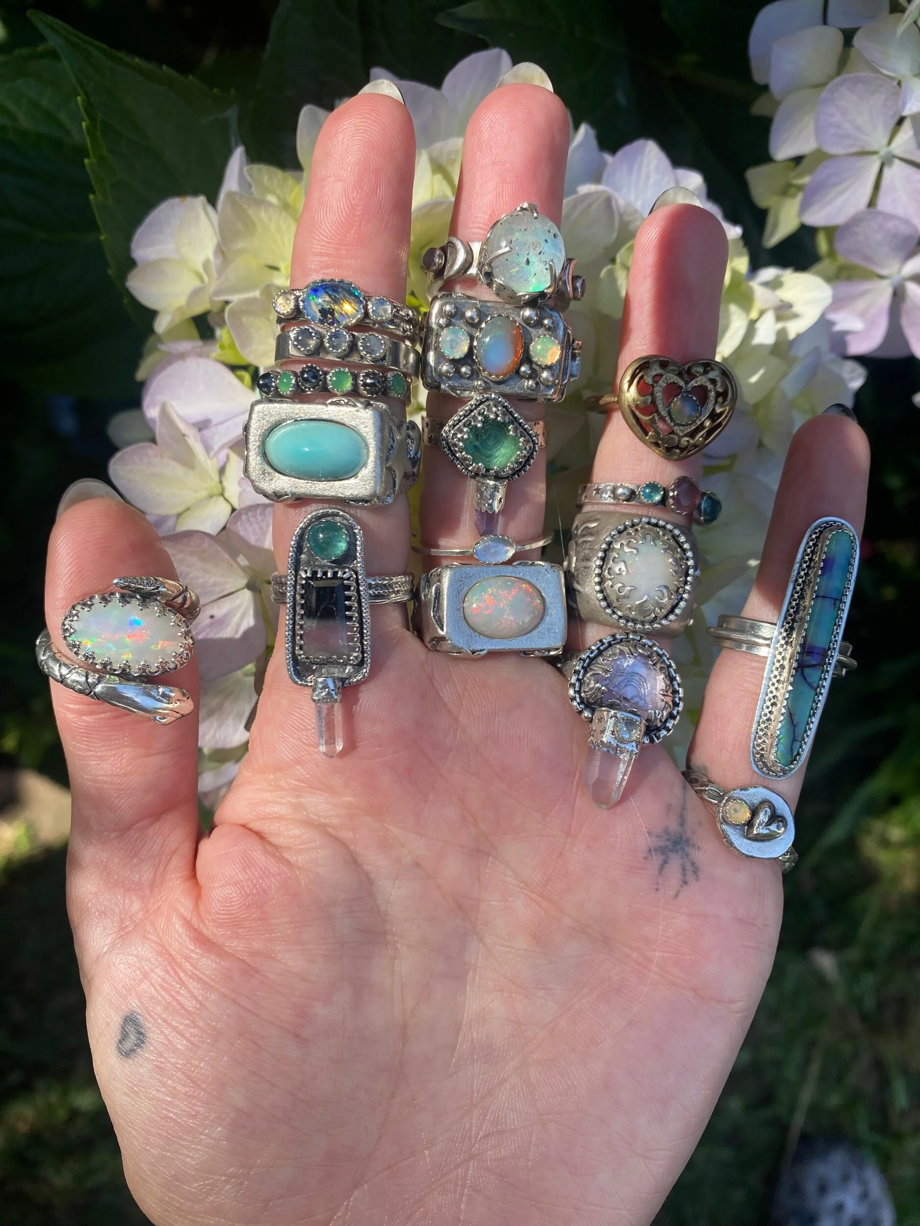 19685C5A-9FA7-43DE-807D-1A1ECC0EDEA1