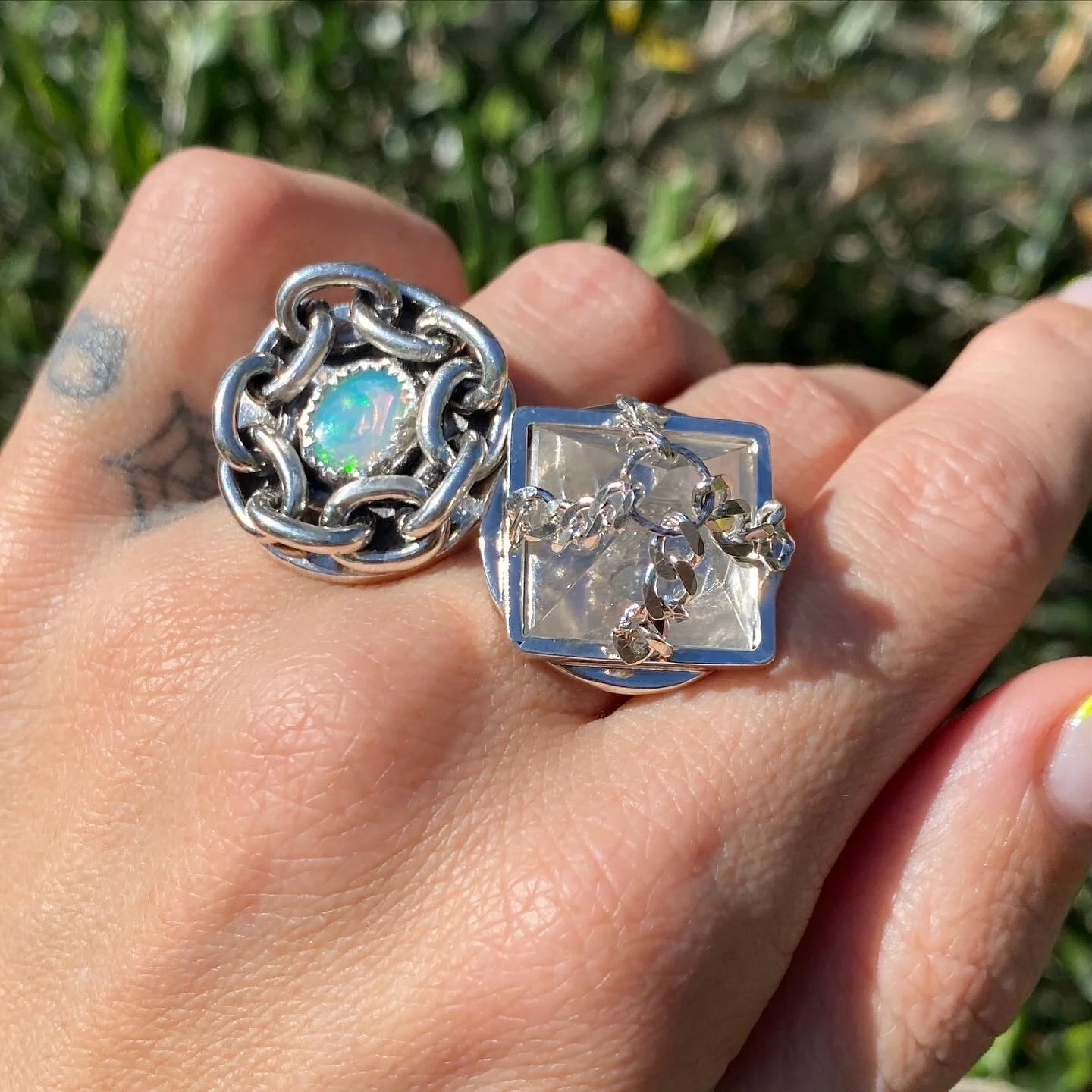 5A732035-4444-44FD-ADB8-CDDA6543C12E