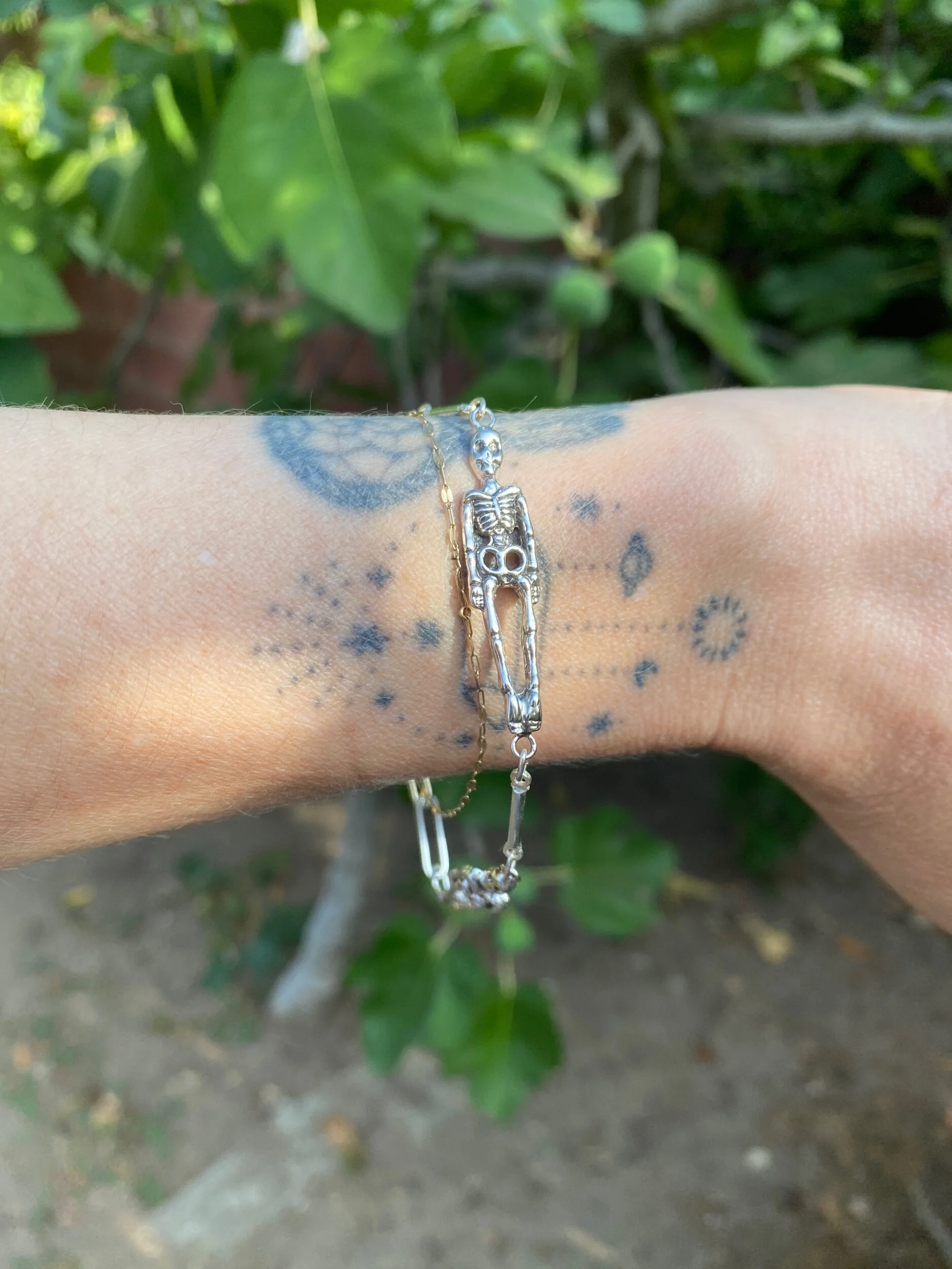 4BCC7E75-3FC6-4BA4-94E5-A7D5F6E65820