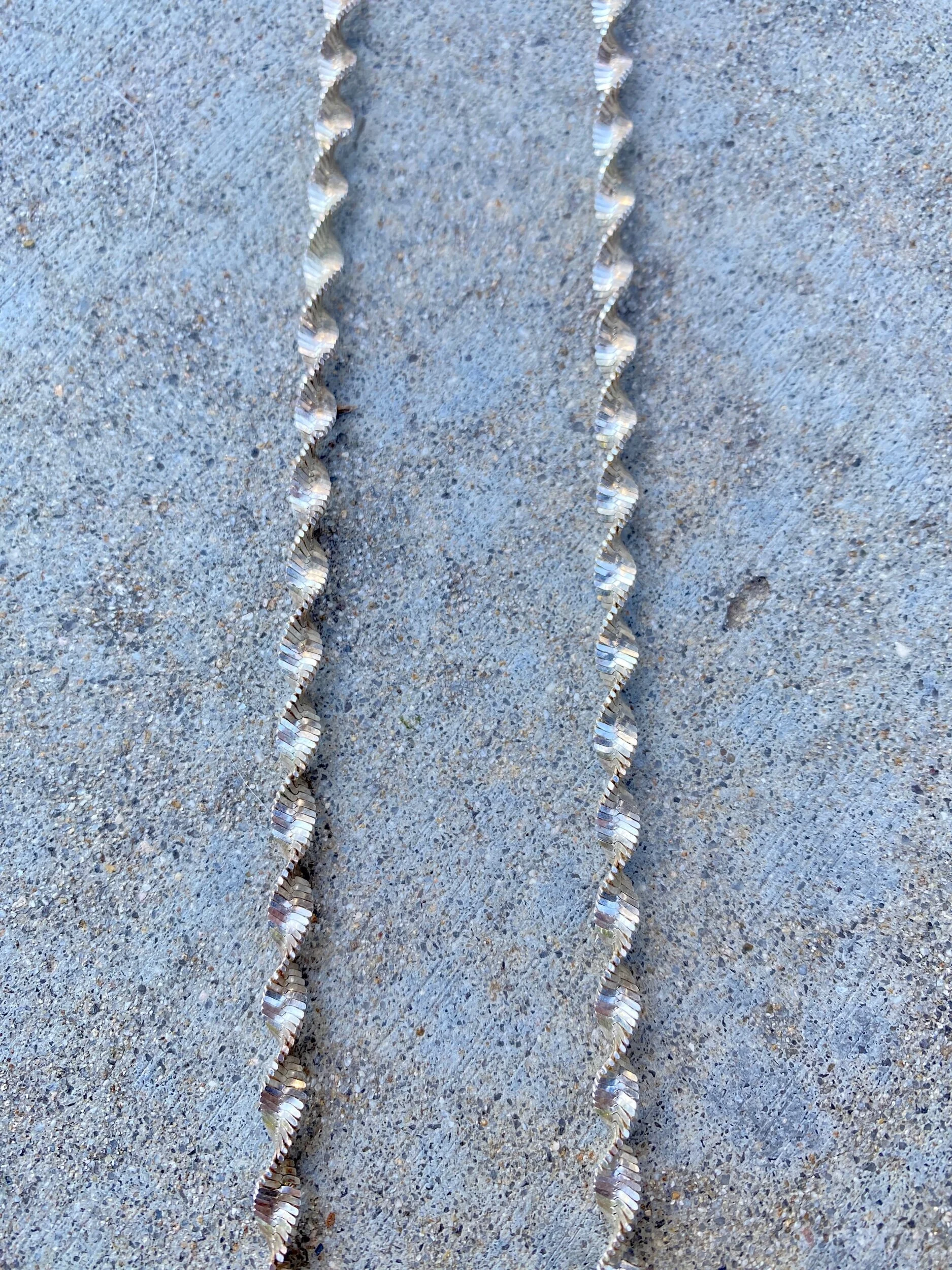 9C0B7995-E74E-4557-9877-F8C1727B23CC