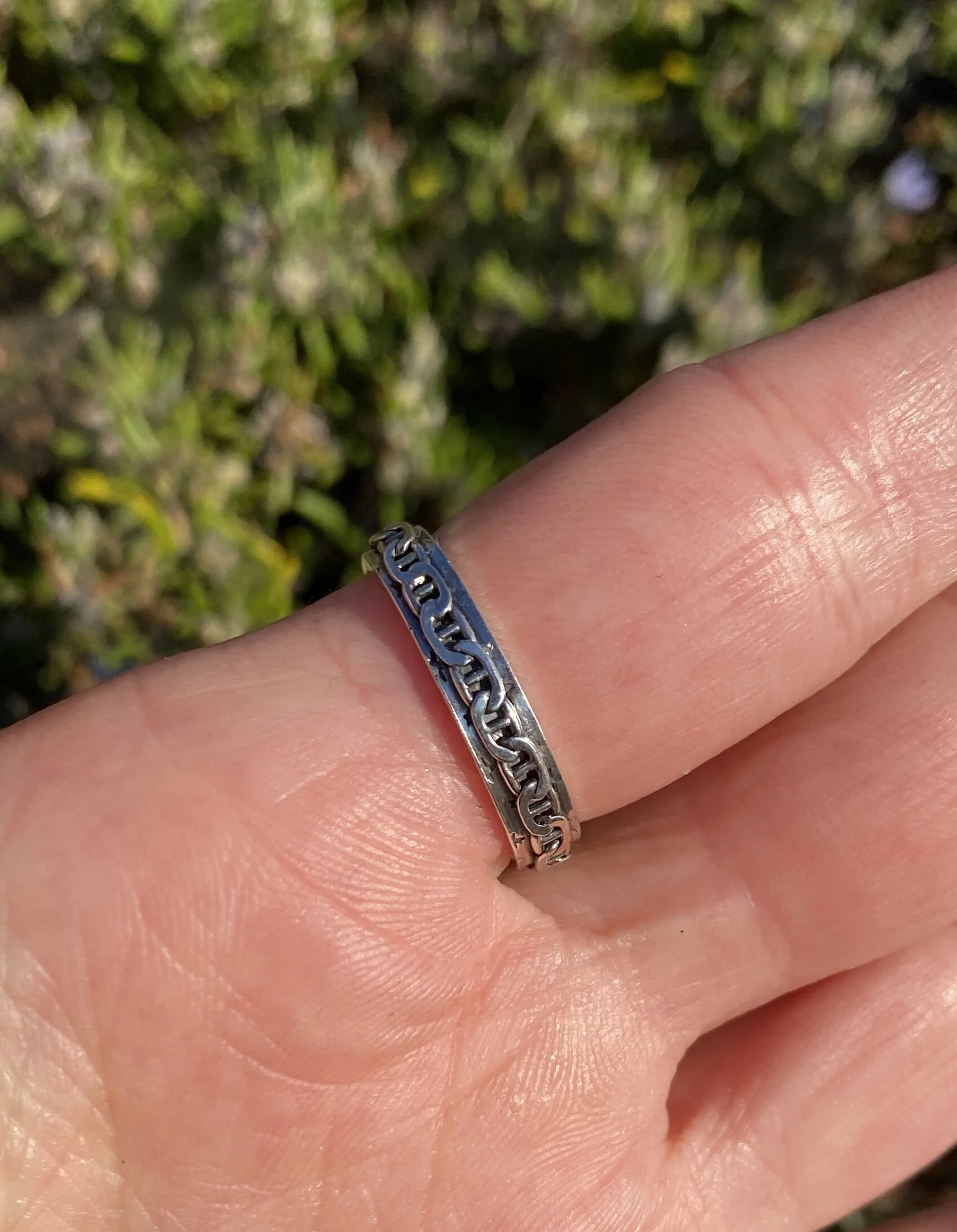 DFEFA38C-0213-4AD0-A131-3335D7863845