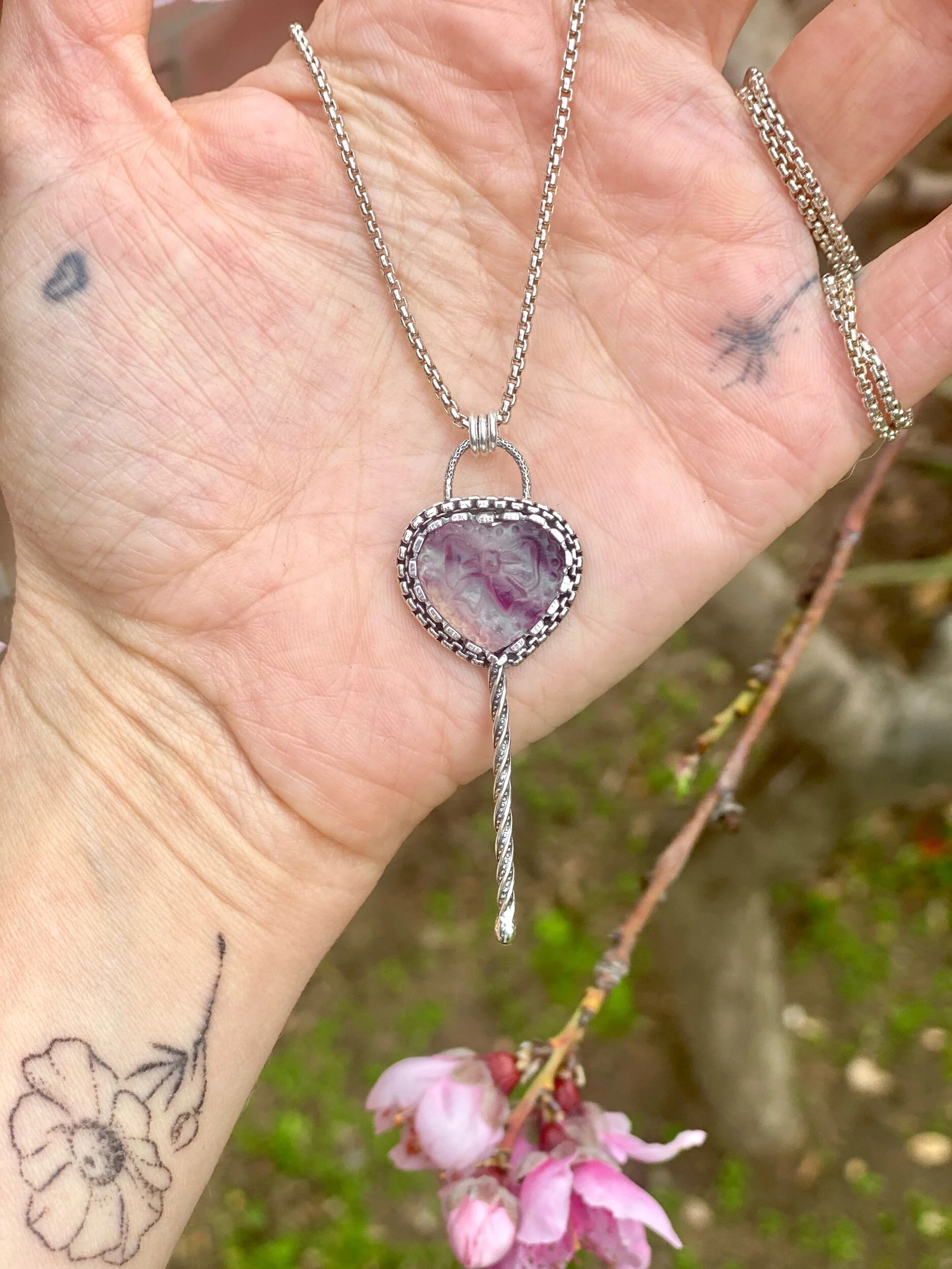 EE5E875F-509C-4A7A-997E-AFCCA0251806