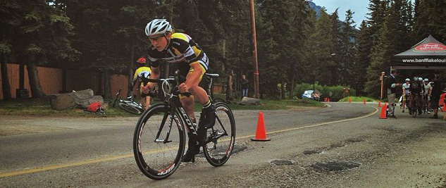 Alison sprints out of the gate for the Stage 1 Prologue.
