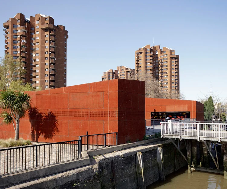 Sarah Wigglesworth Architects -