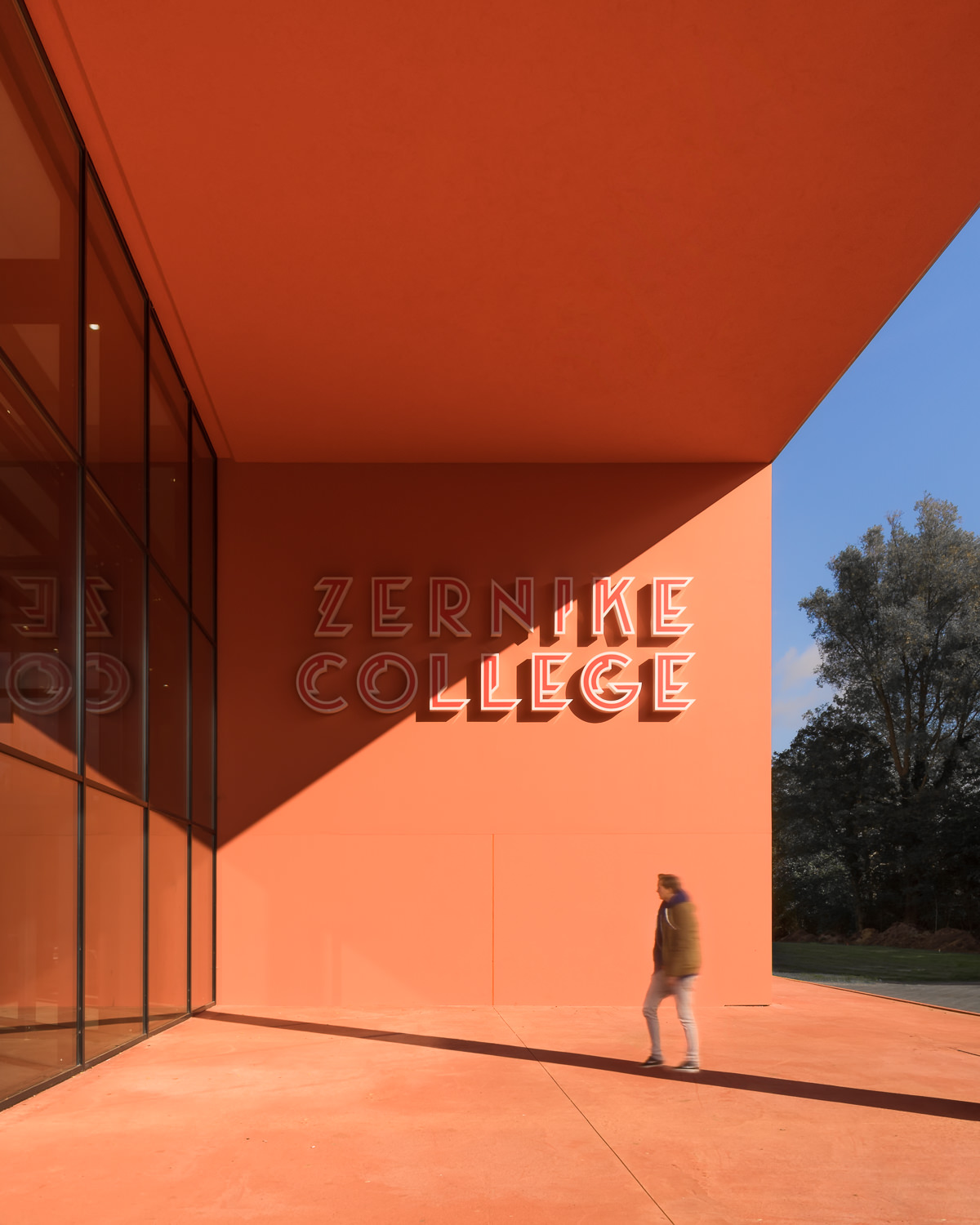 entrance at zernike college by mark hadden architectuurfotograaf, amsterdam