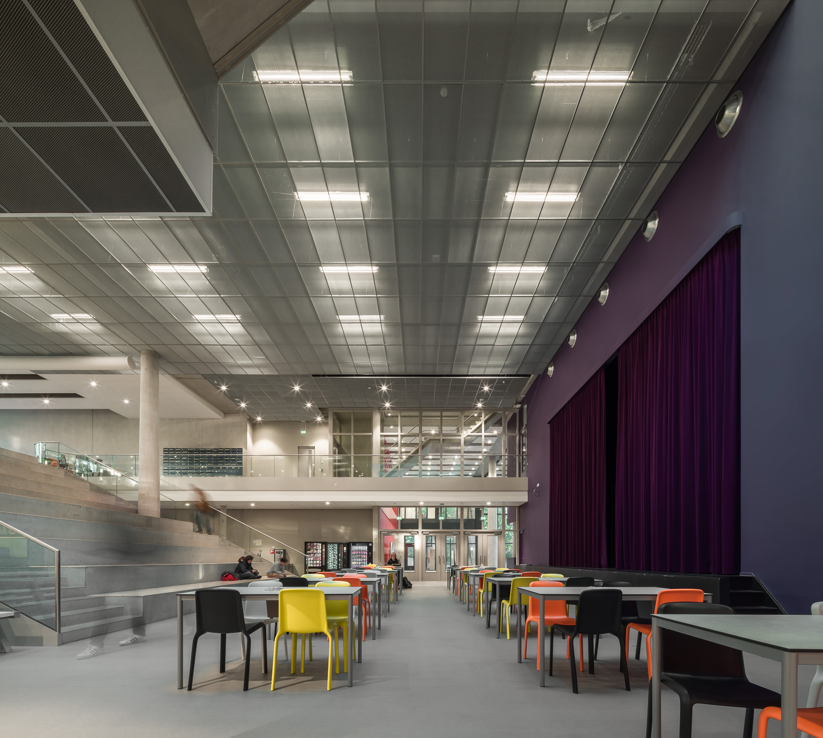 foyer at zernike college by mark hadden architectuurfotograaf, amsterdam