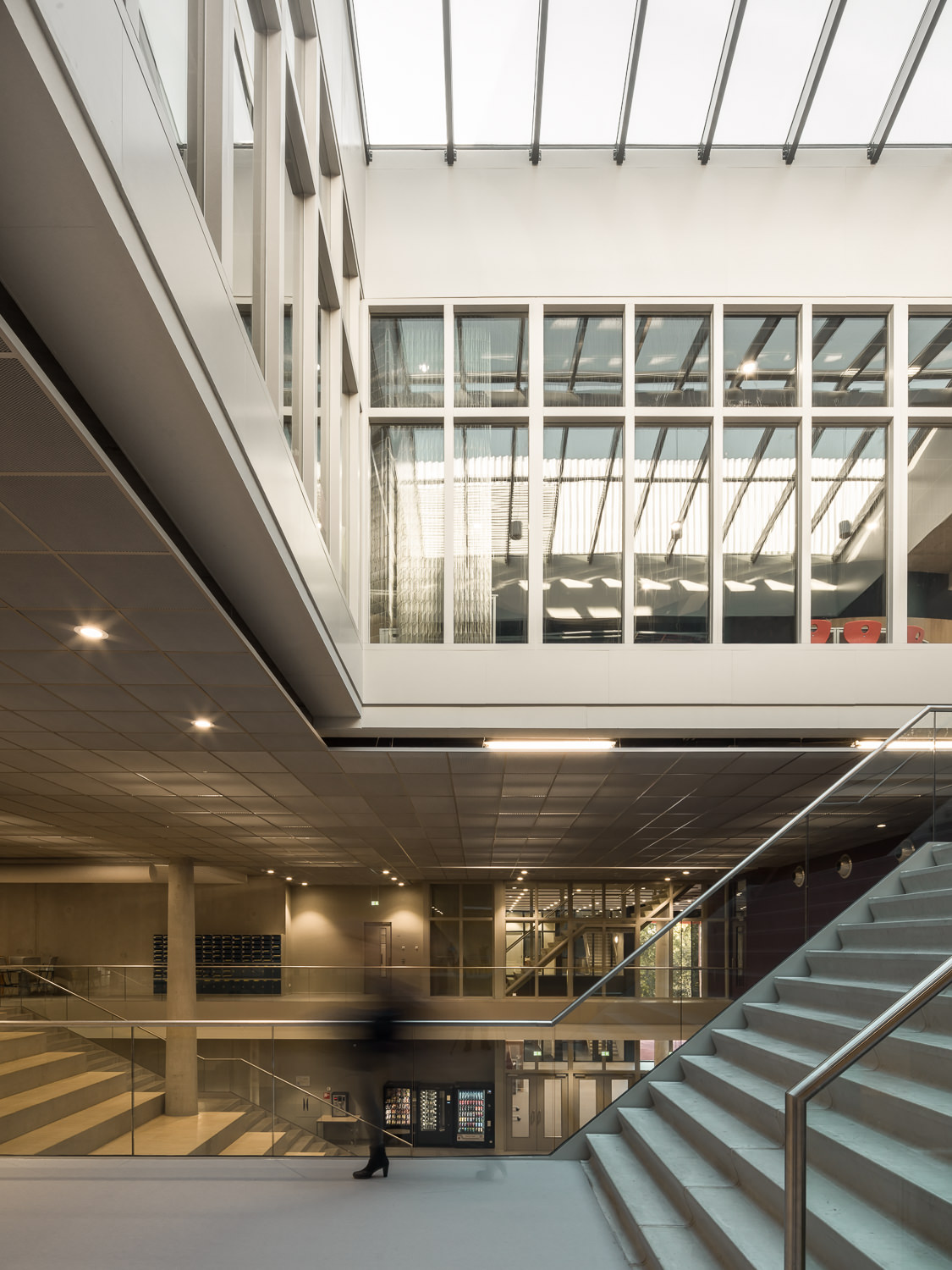 circulation at zernike college by mark hadden architectuurfotograaf, amsterdam