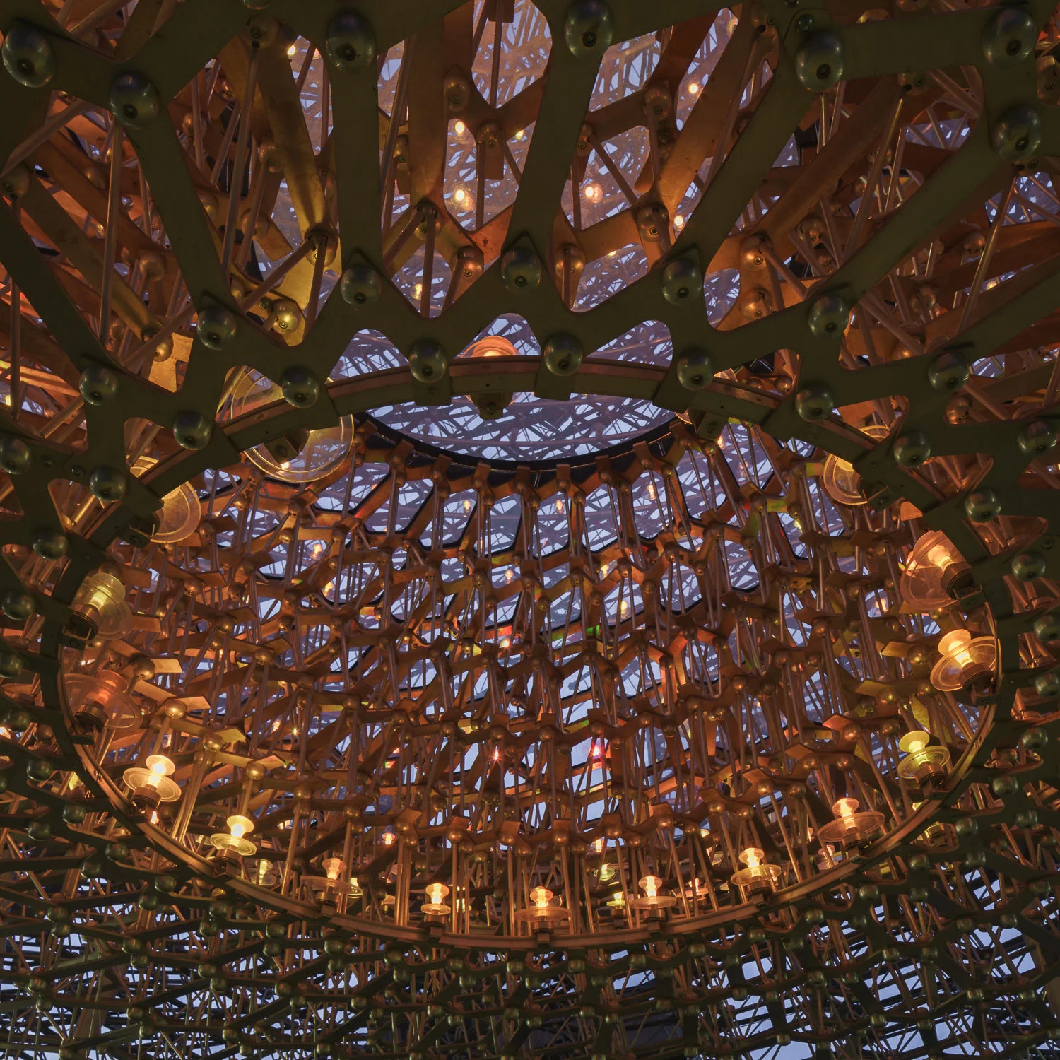 Night structure at The Hive, Kew Gardens. Mark Hadden Architecture Photographer