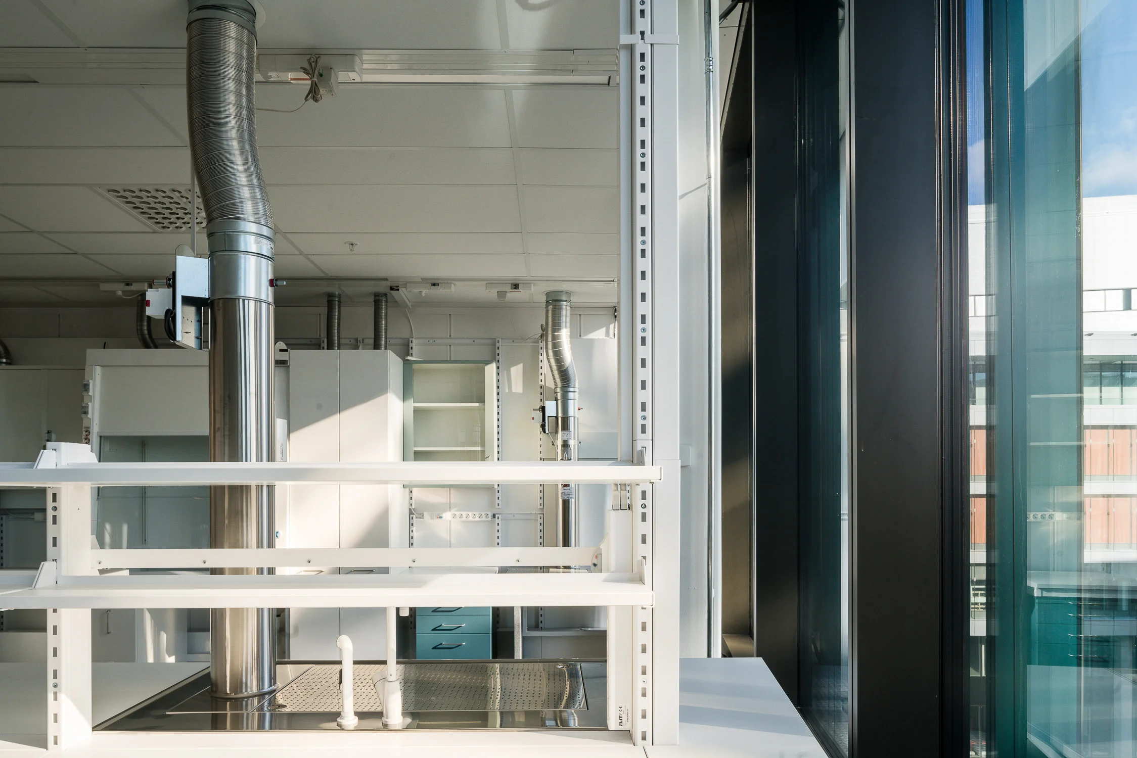 mark-hadden-architecture-photographer-london-amsterdam-Biomedicum-048.jpg