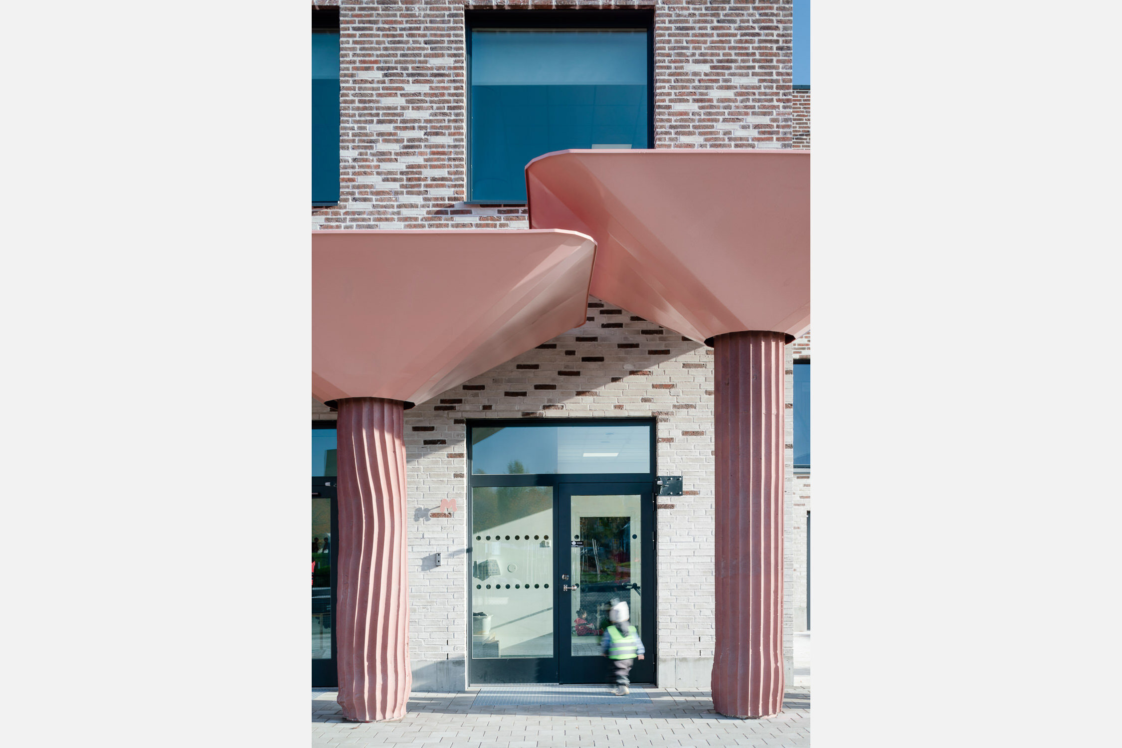 mark-hadden-architecture-photographer-london-amsterdam-Tiundaskolan Oct 2018-013_wide.jpg