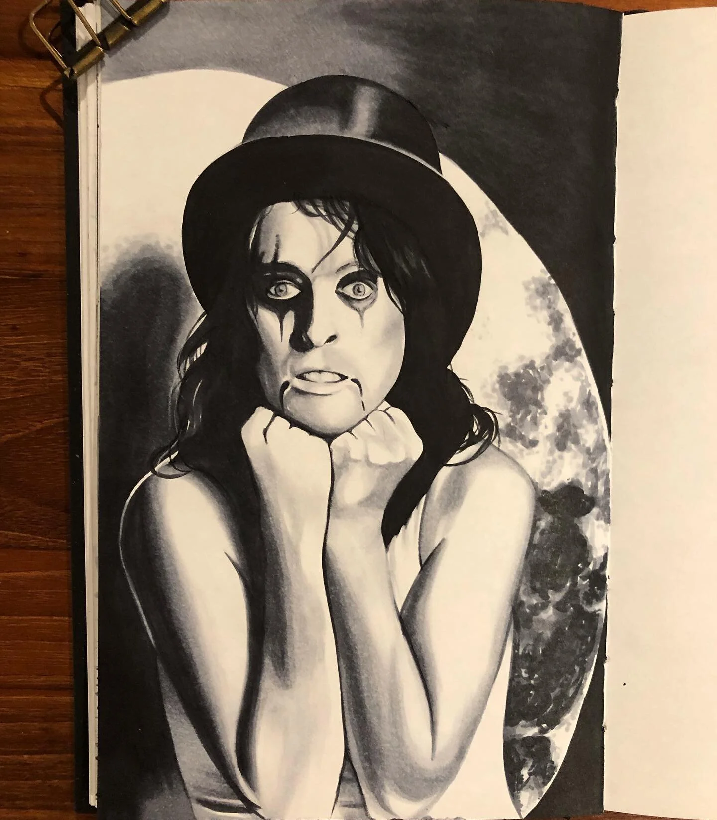 Day 28 - Alice Cooper

#trekell30 @alicecooper #alicecooper #copicmarkers #sketchbook