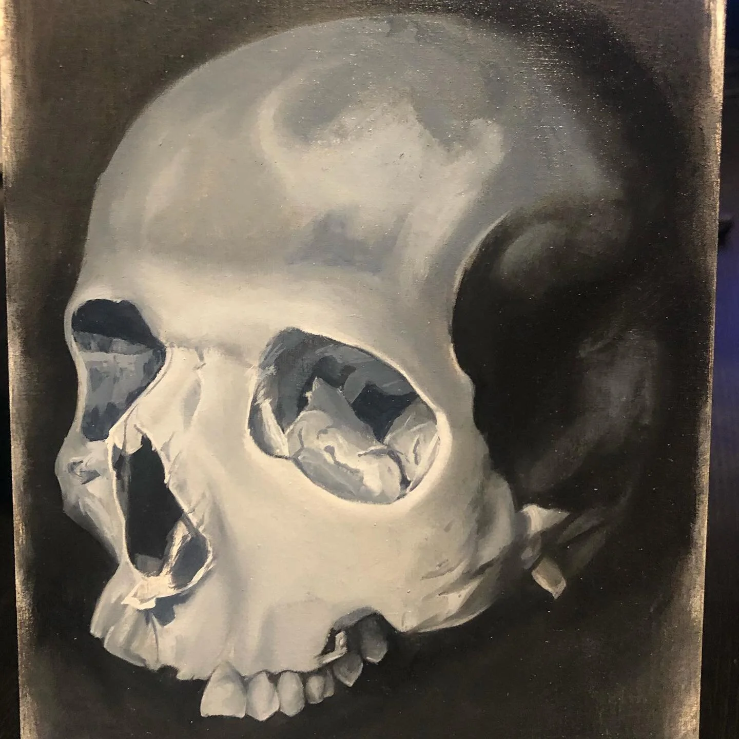 Progress on my little skull painting 

#oilpainting #skullart