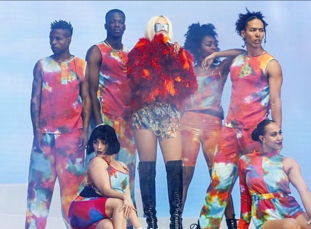 Rita Ora, Poland