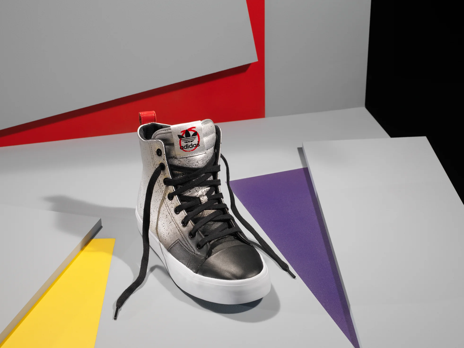 Trainers_0005.jpg