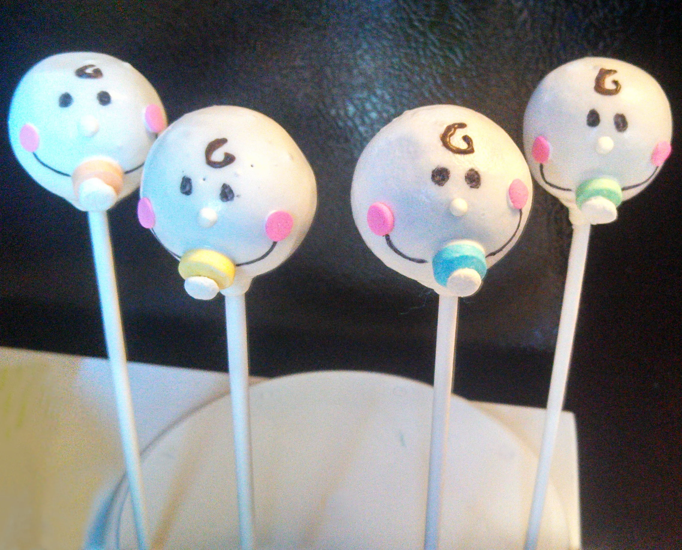 Baby Cake Pops.jpg