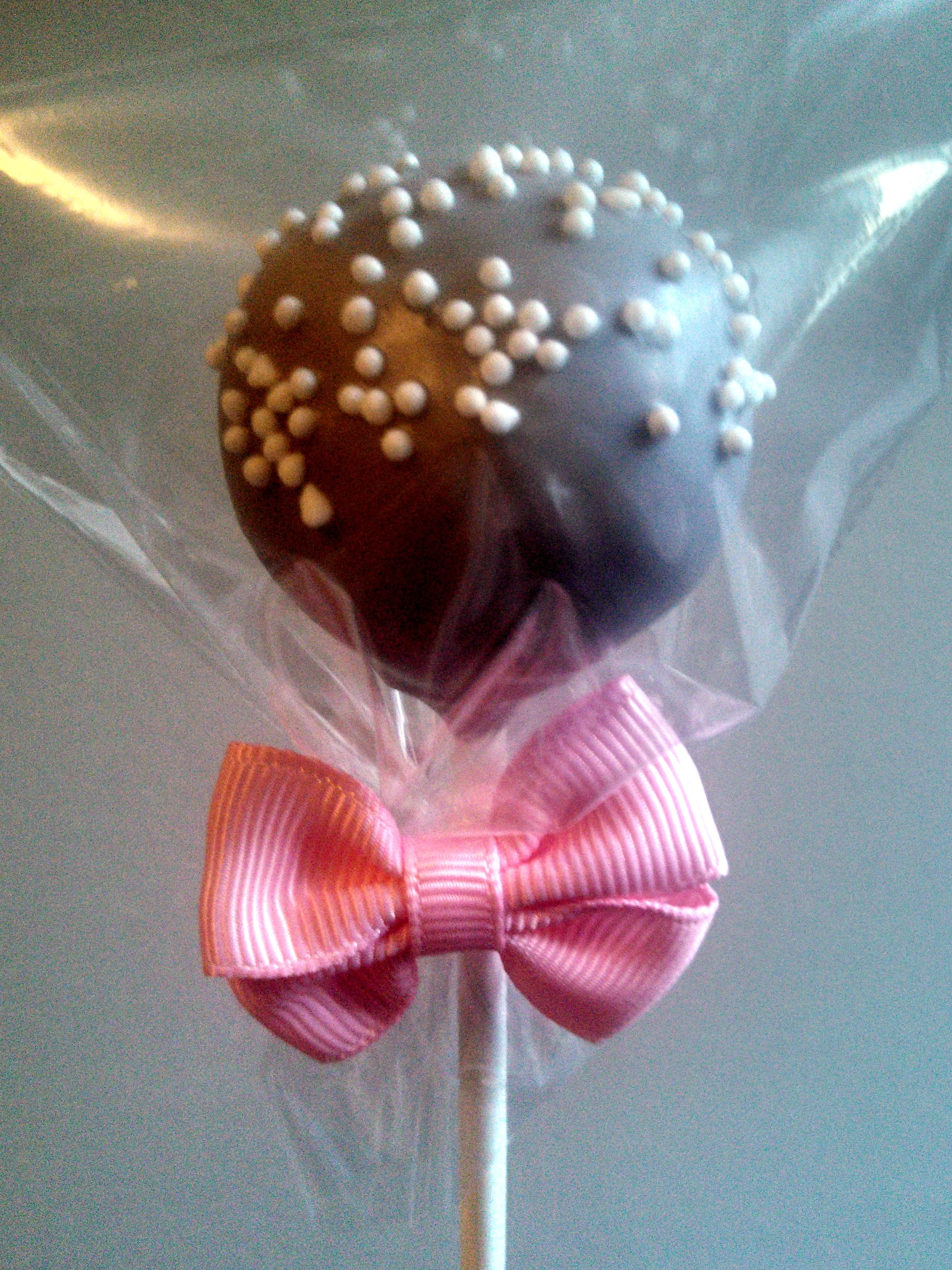 Girl Baby Shower Cake Pops.jpg