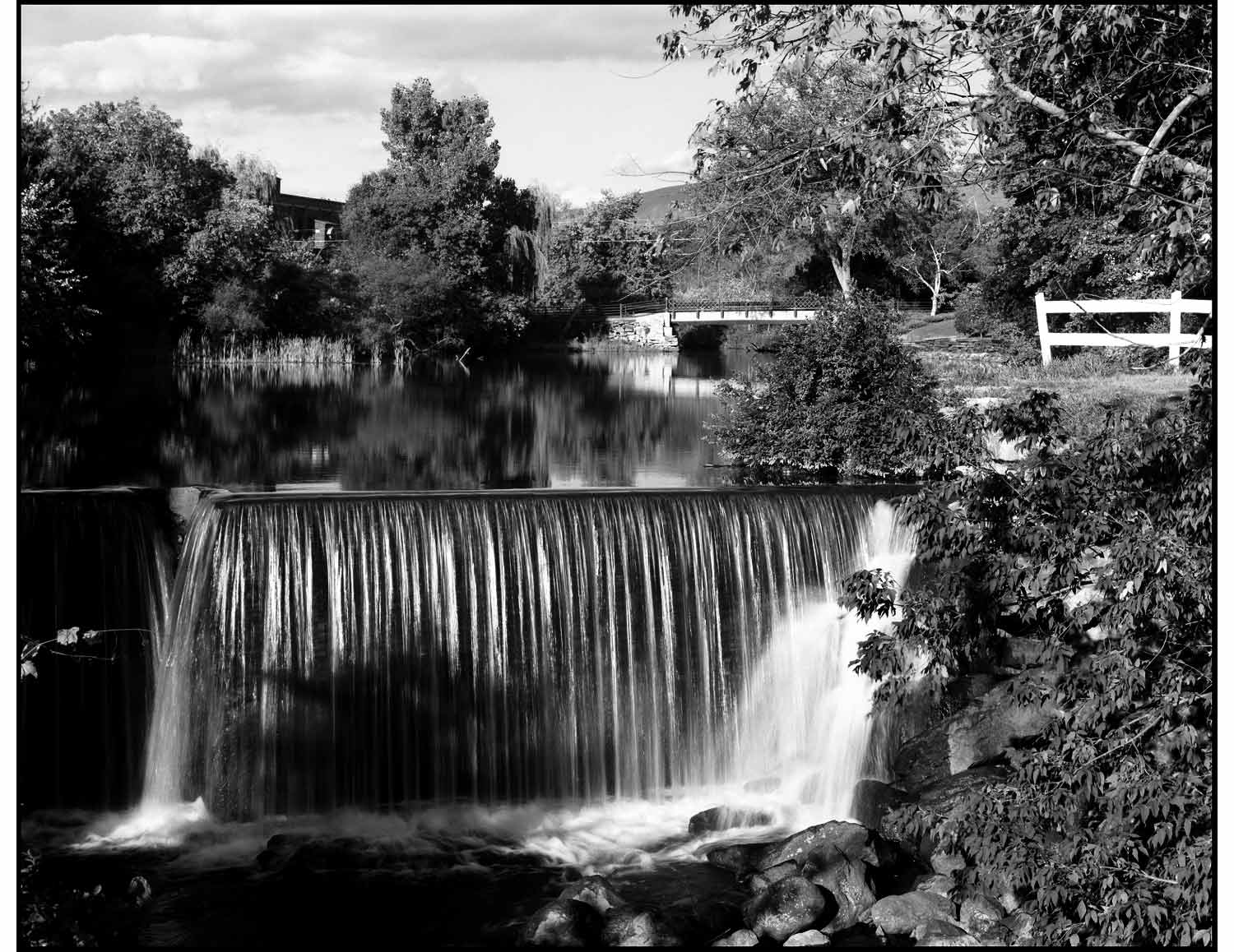 Peron-Creek-Upper-Falls.jpg