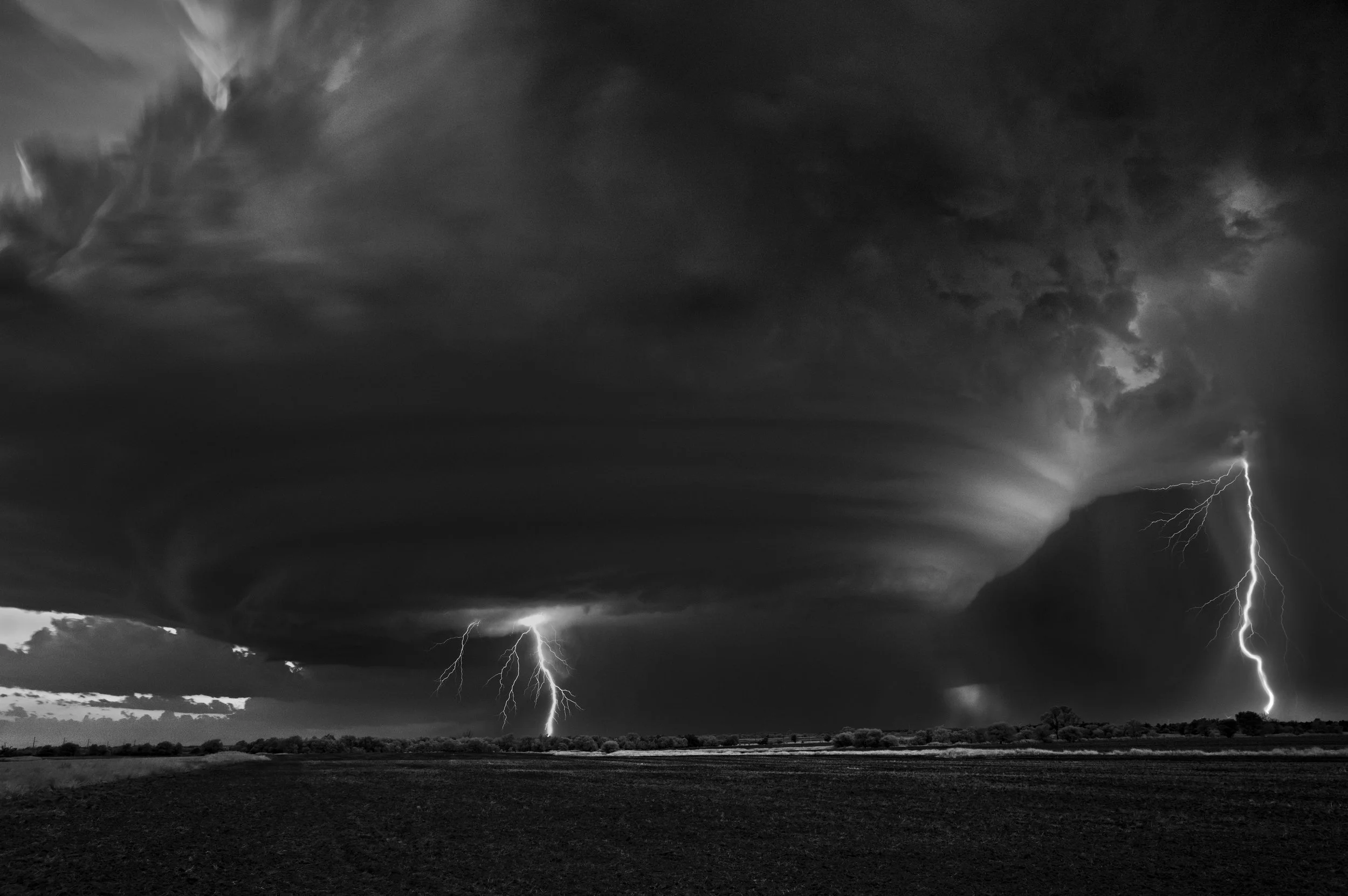 Mitch Dobrowner-21st Copy-©Lightning strikes-jpg.jpg