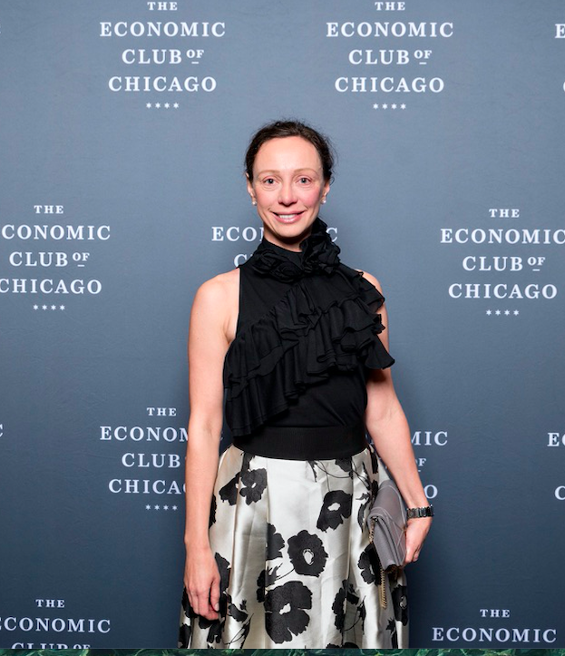 "Health is Your Biggest Wealth!"                           Economic Club of Chicago Dinner Meeting