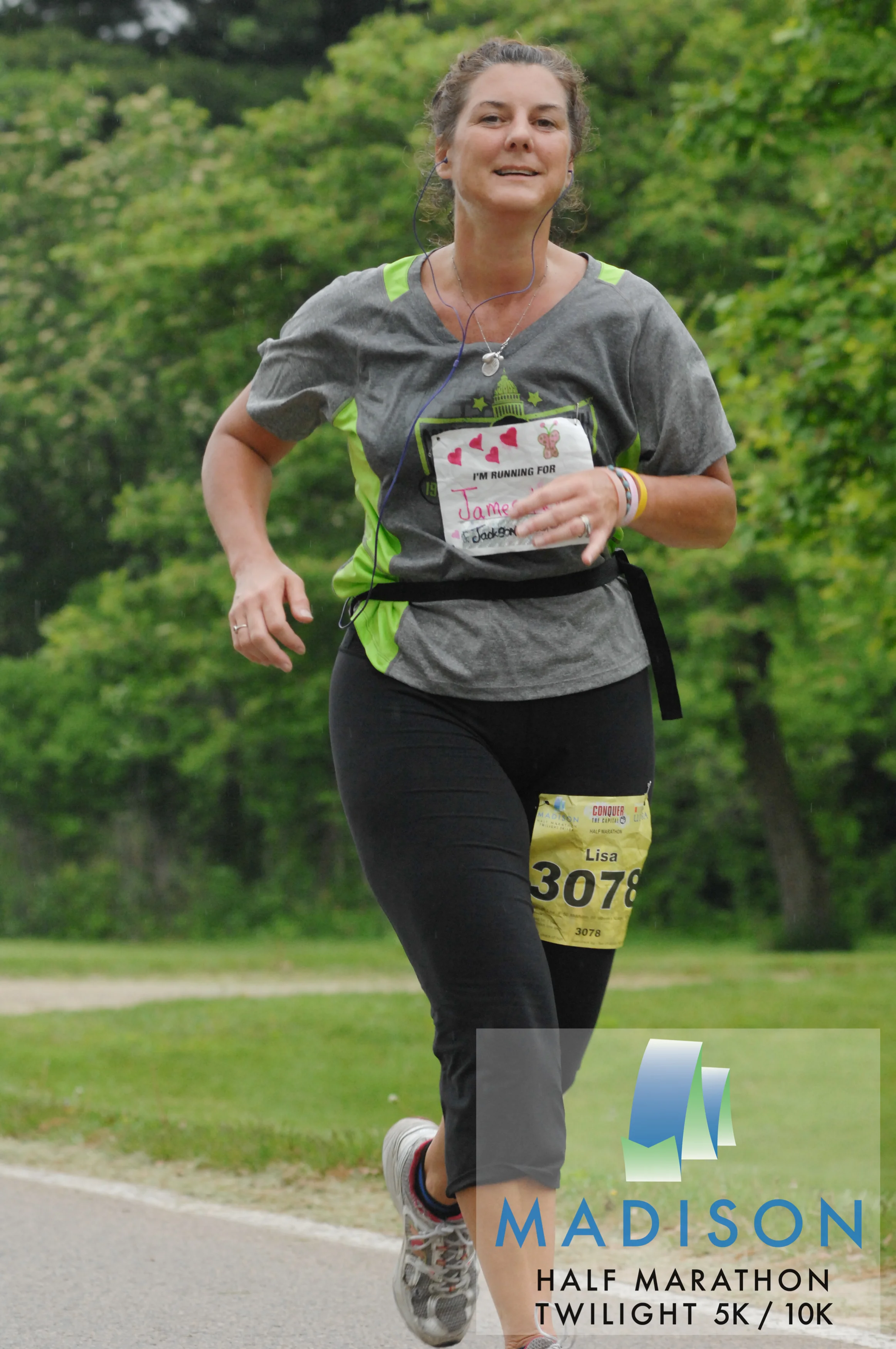 Lisa Helmuth during the 2015 spring Madison Half Marathon. © 2015 Focal Flame Photography | Photo credit: Katie Richard