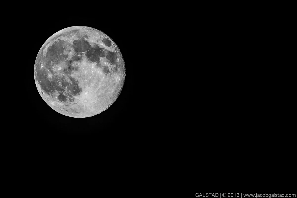 moon.jpg