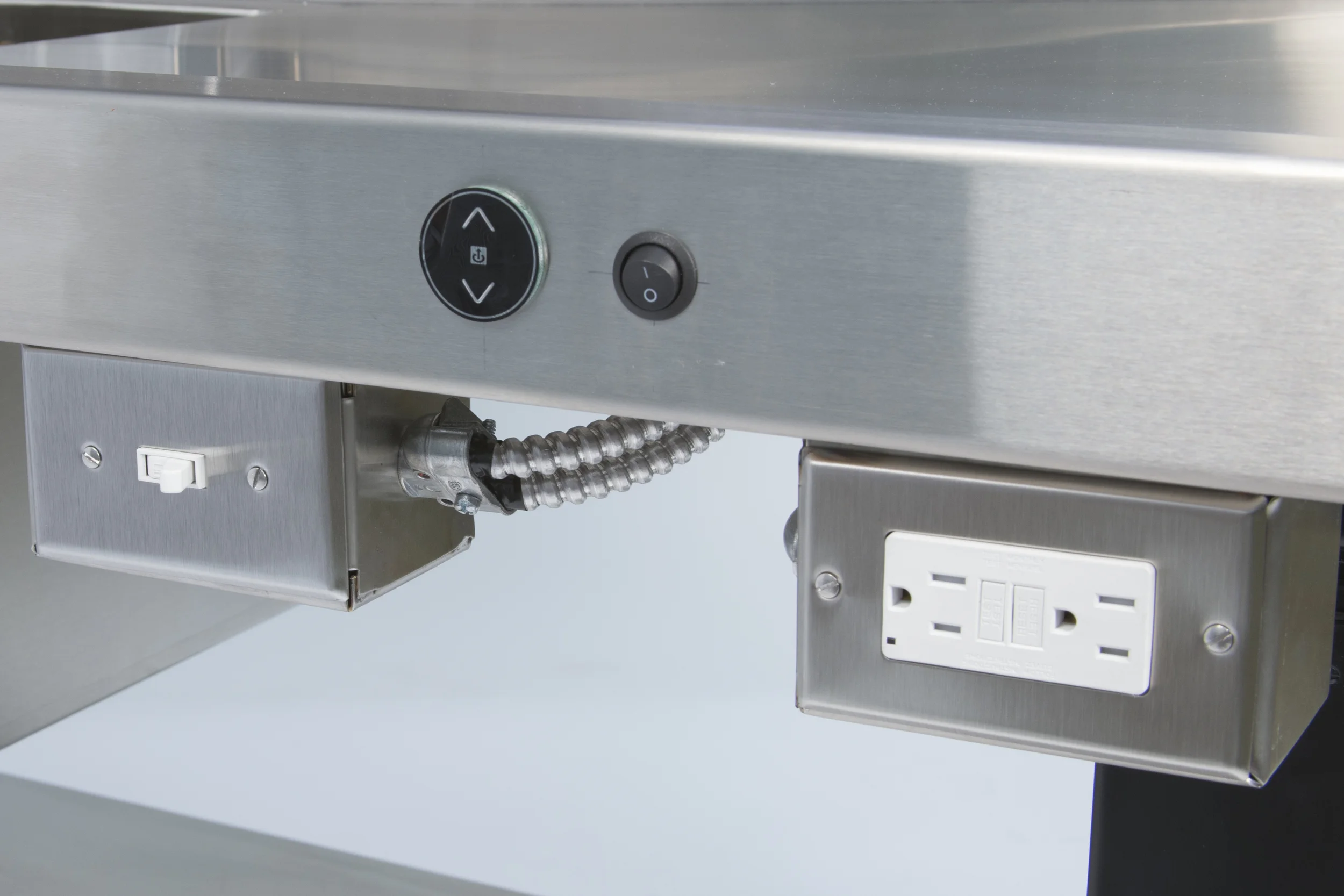 Dissection table detail of control button and power buttons
