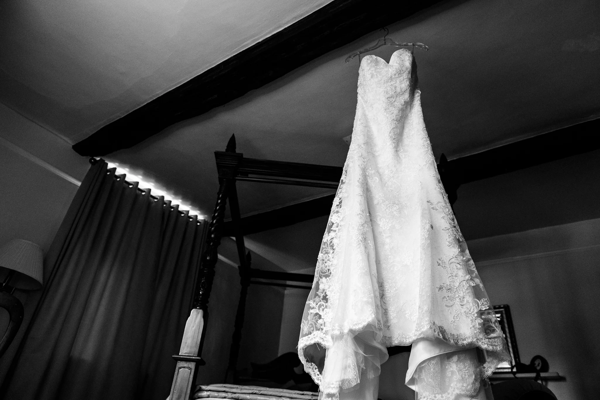 Relaxed Summer Wedding at The Manor, Cheadle Guitarist Musicians Vinyl-1.jpg