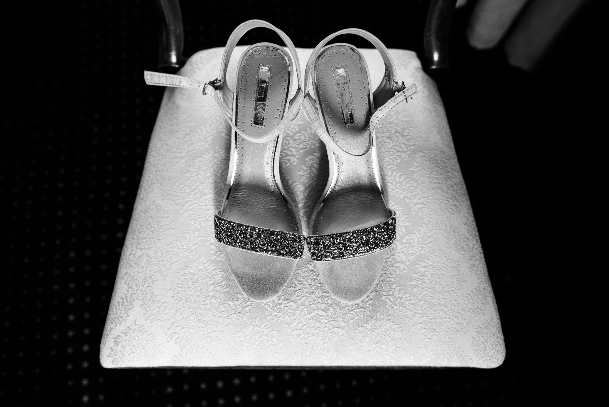 Relaxed Summer Wedding at The Manor, Cheadle Guitarist Musicians Vinyl-3.jpg